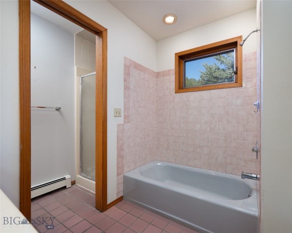 8855 Sypes Canyon