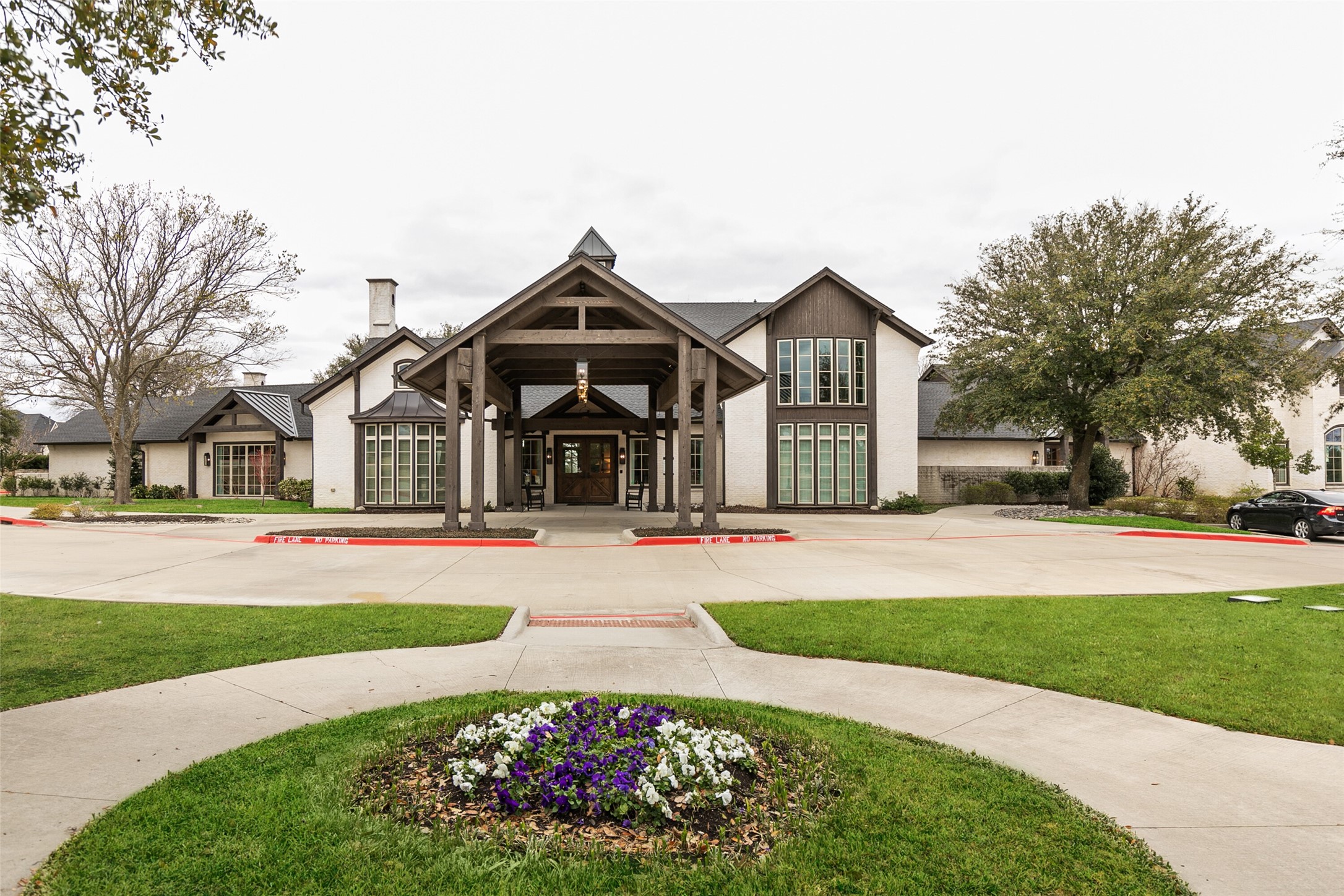 2604 War Admiral Street