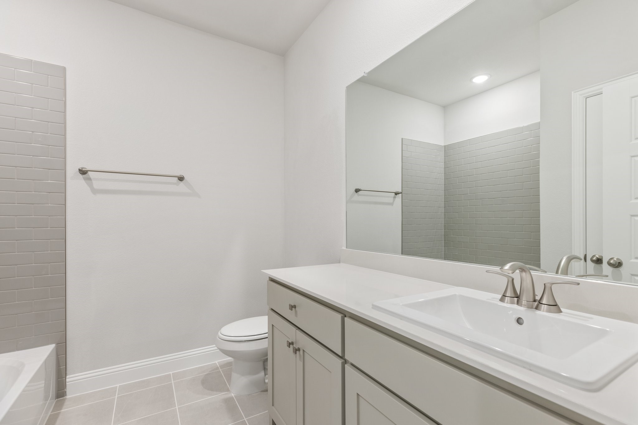 7013 Sunset Boulevard