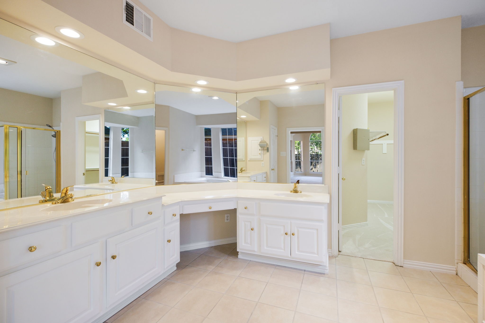 6213 Warrington Drive