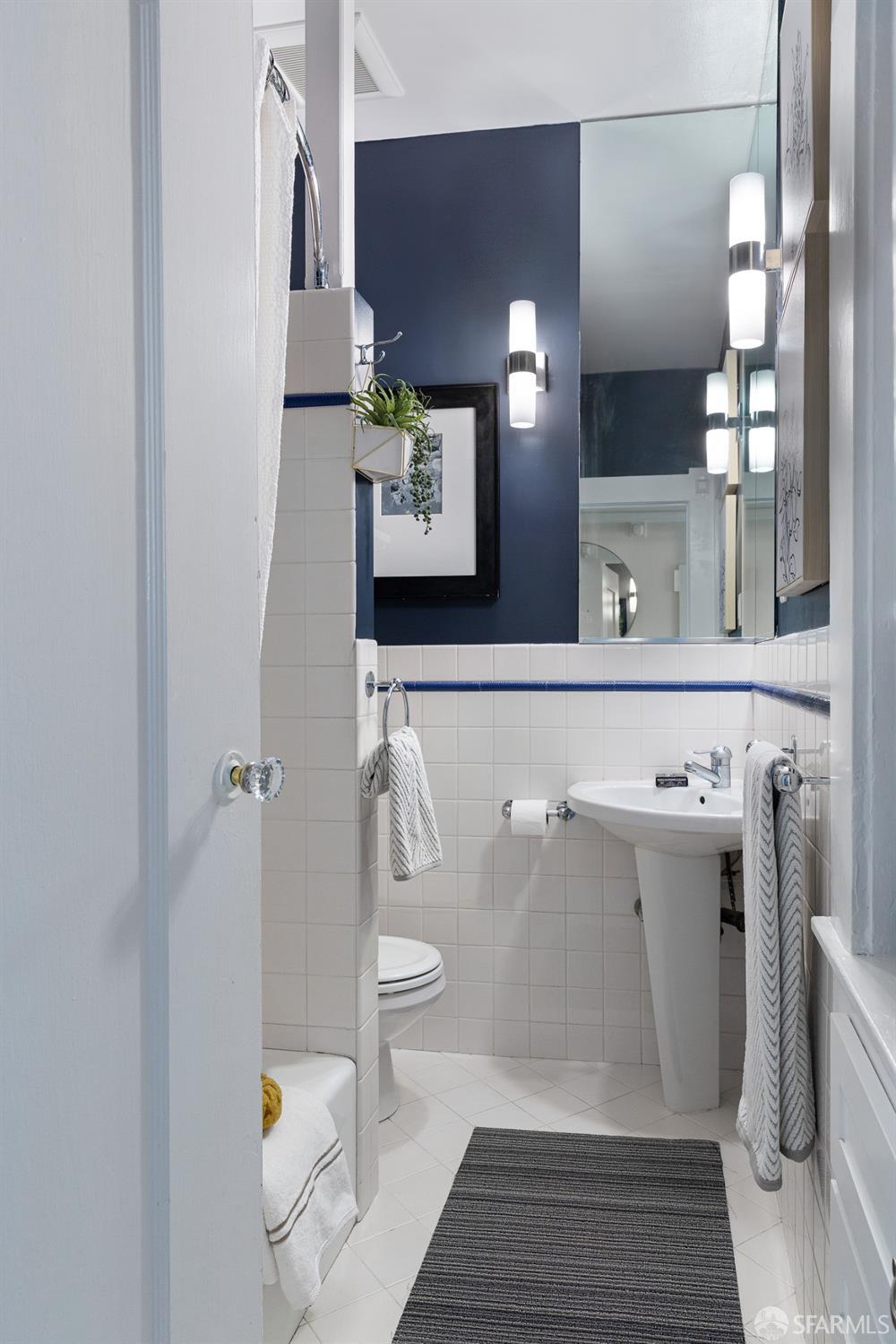 570 Guerrero Street # 1