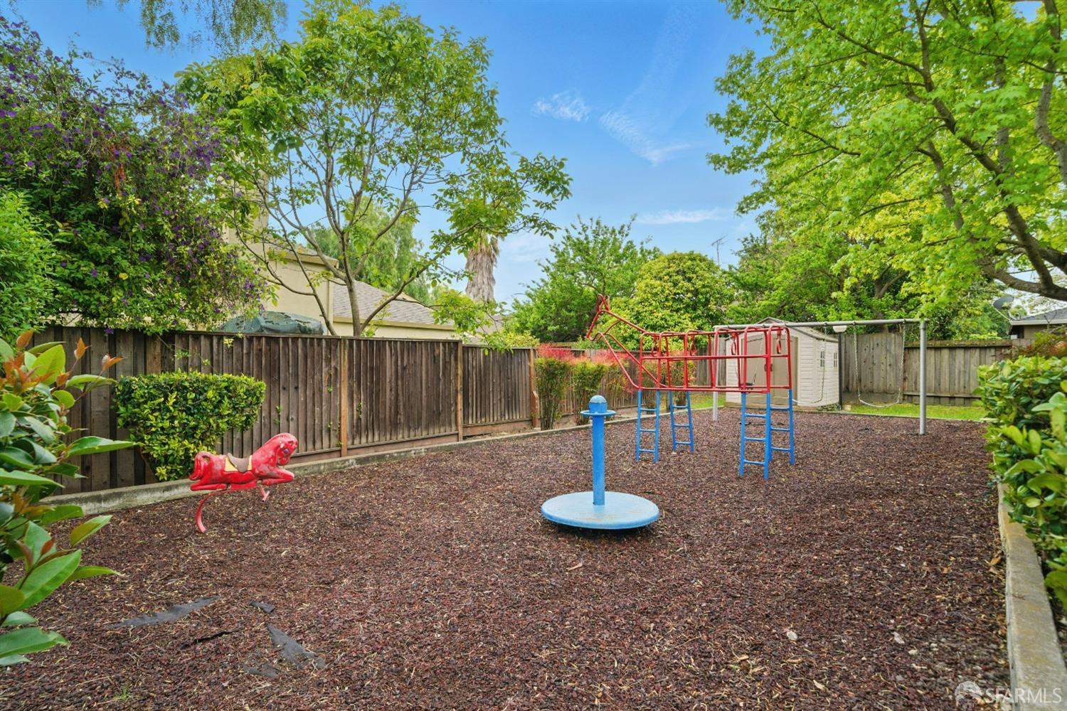 543 Tyrella Avenue