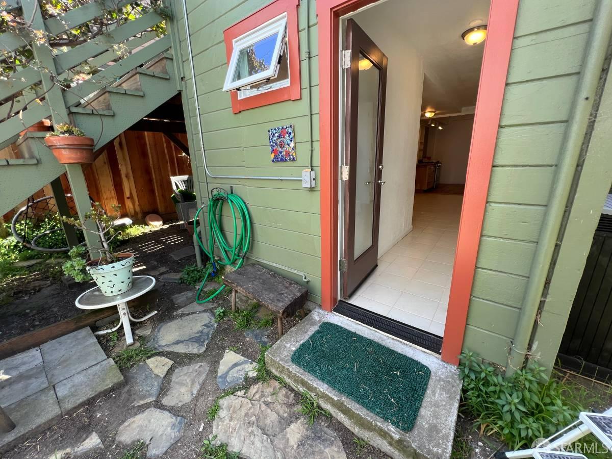 1404 Van Dyke Avenue # B