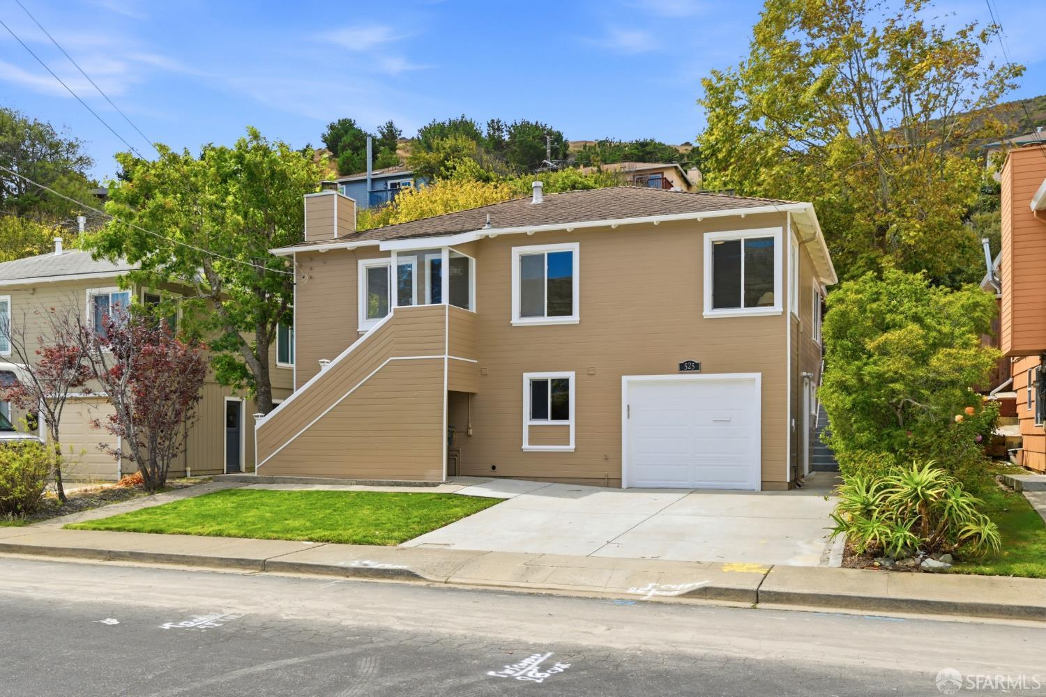 525 Larch Avenue