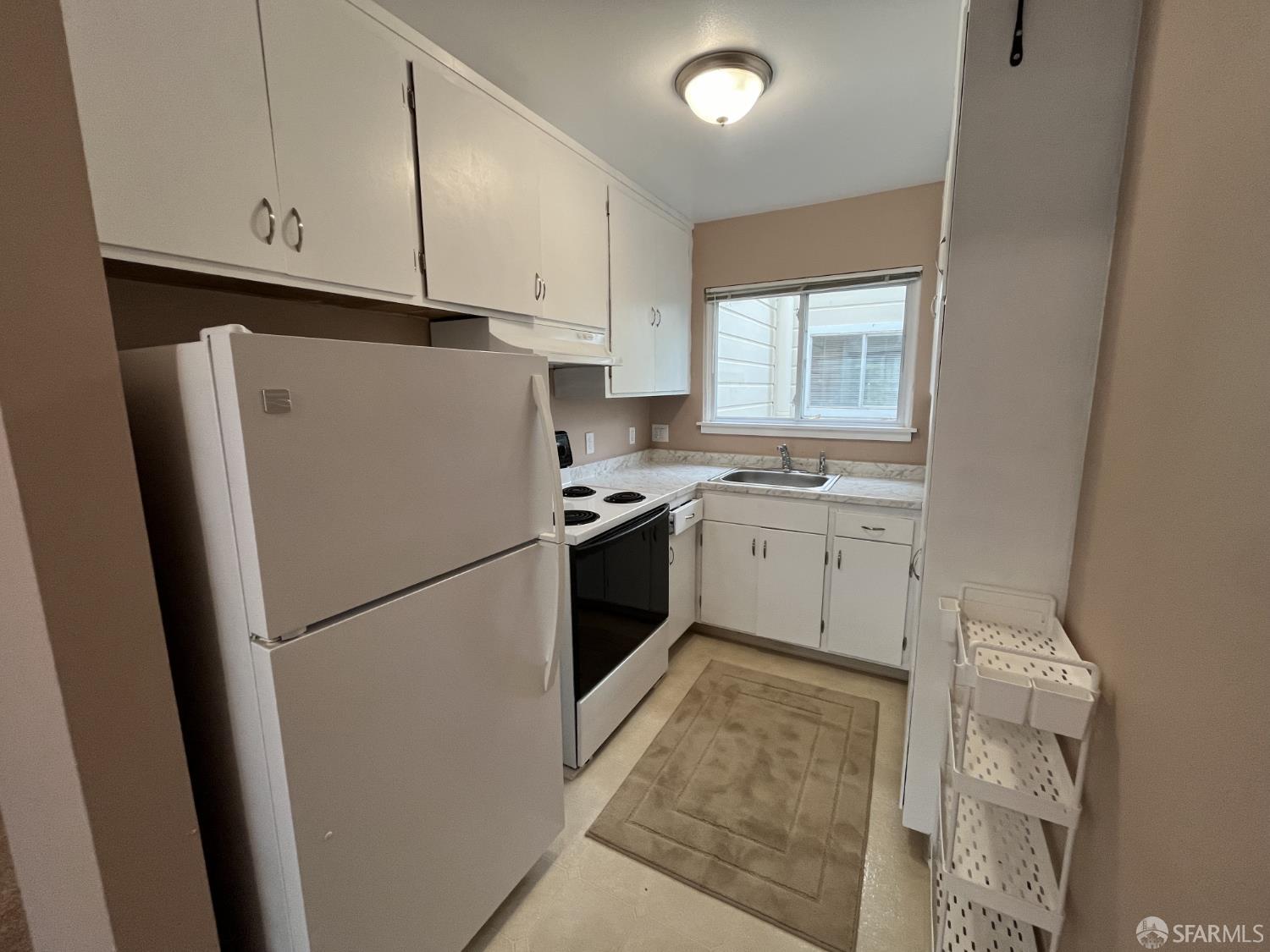 124 Rivoli Street # 2
