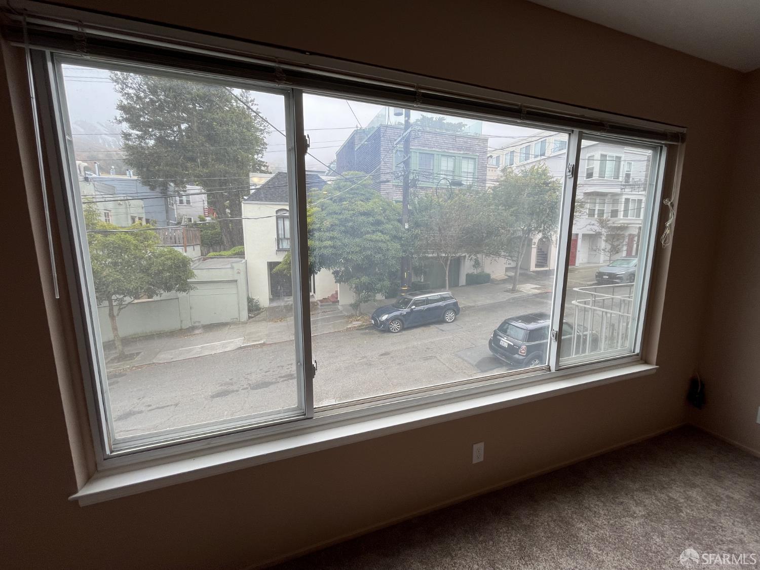124 Rivoli Street # 2
