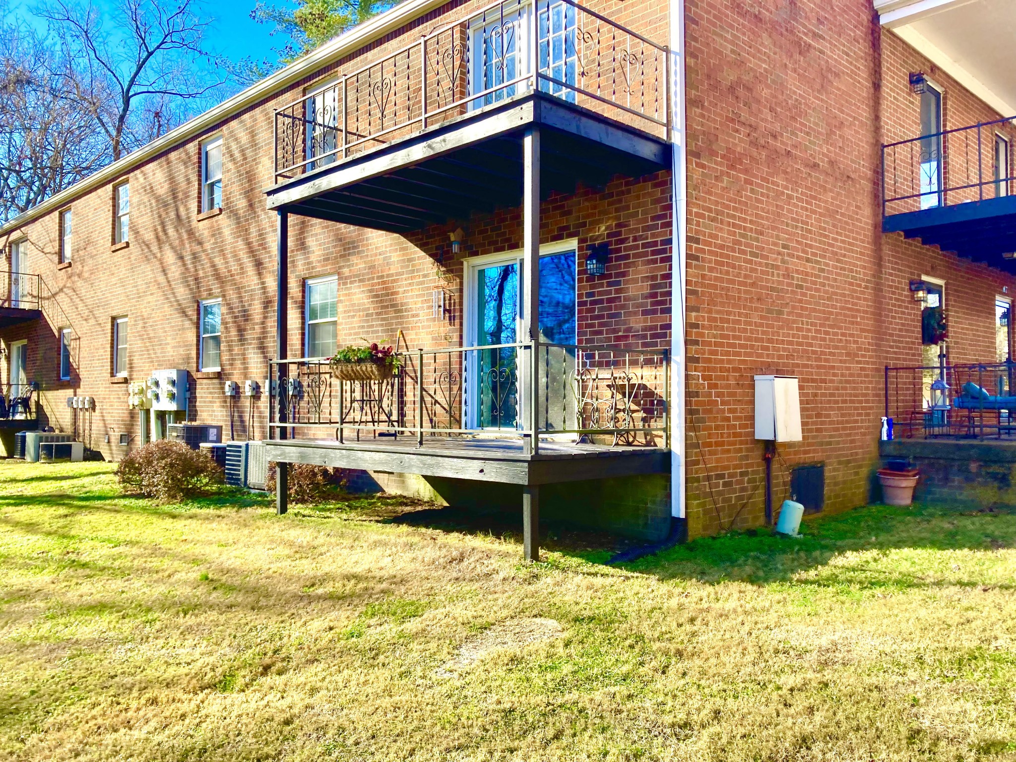 601 Boyd Mill Ave Unit: M5