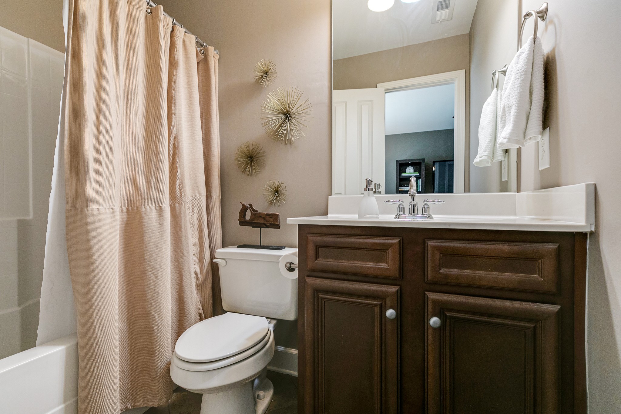 4706 Brighton Village Dr
