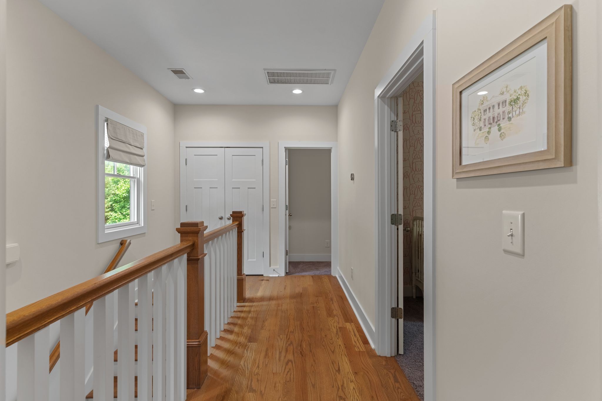 2402 Vaulx Ln
