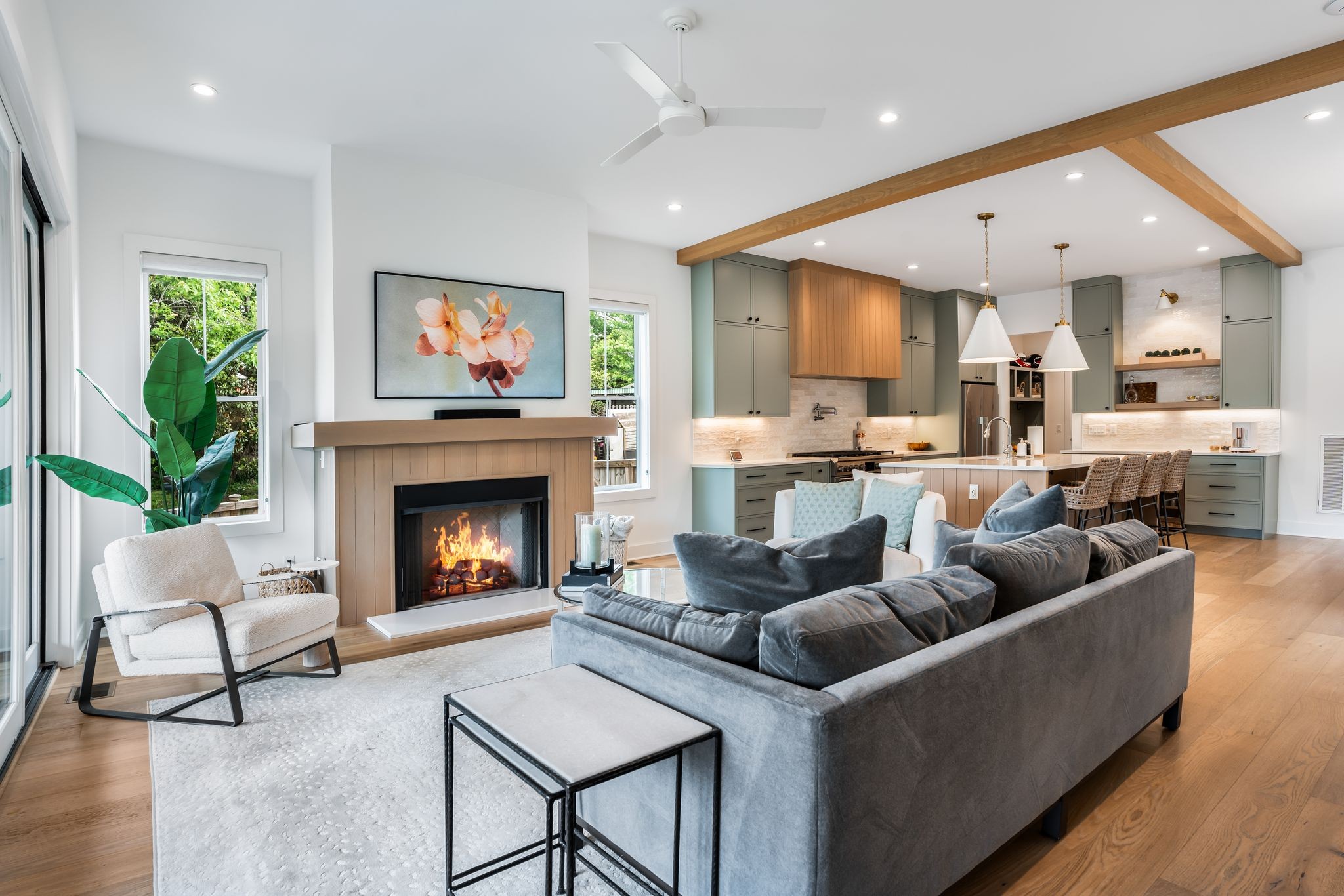 6412A Premier Dr