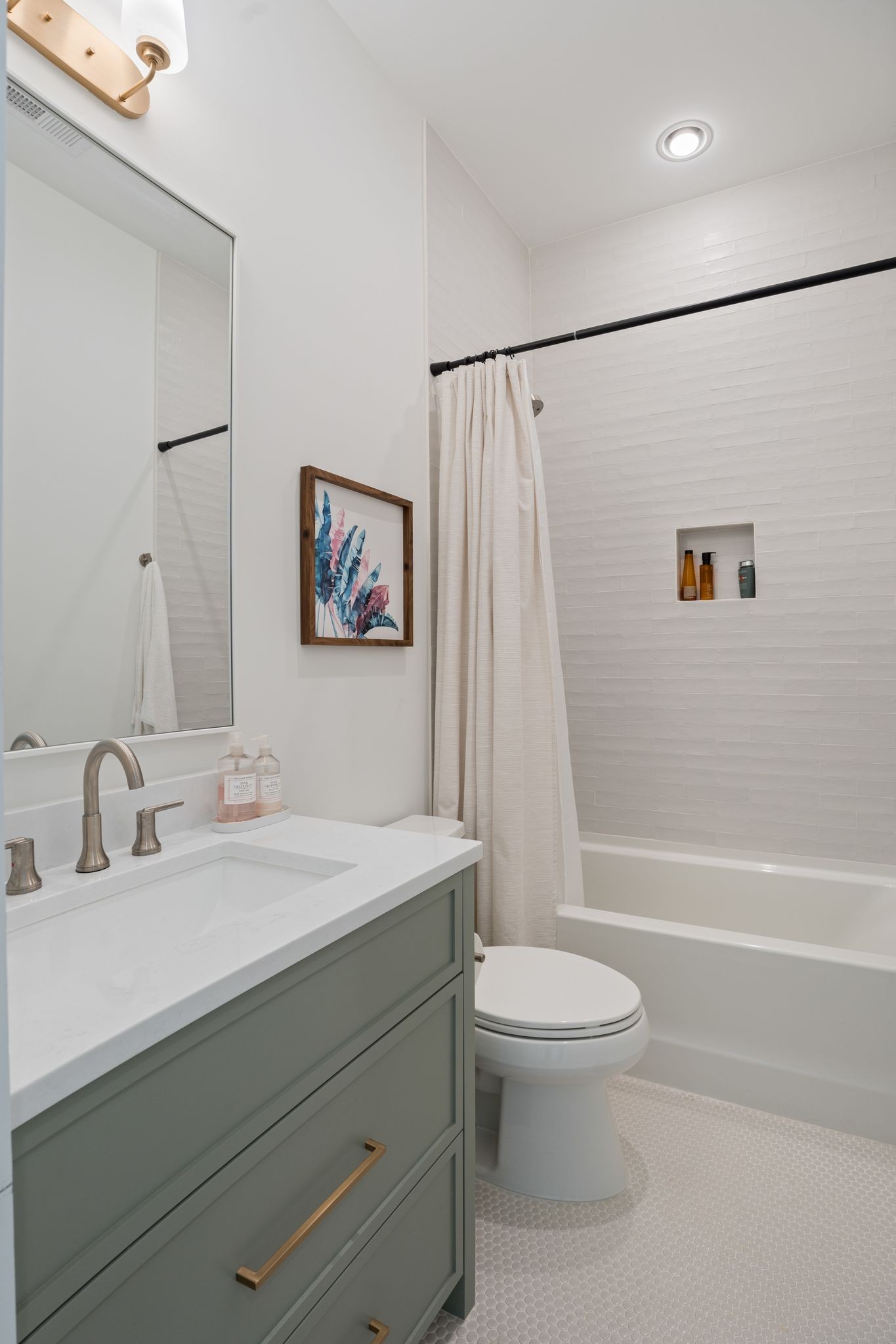 6412A Premier Dr