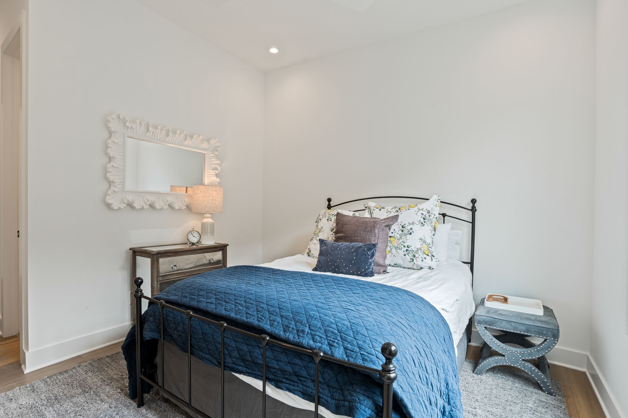 6412A Premier Dr