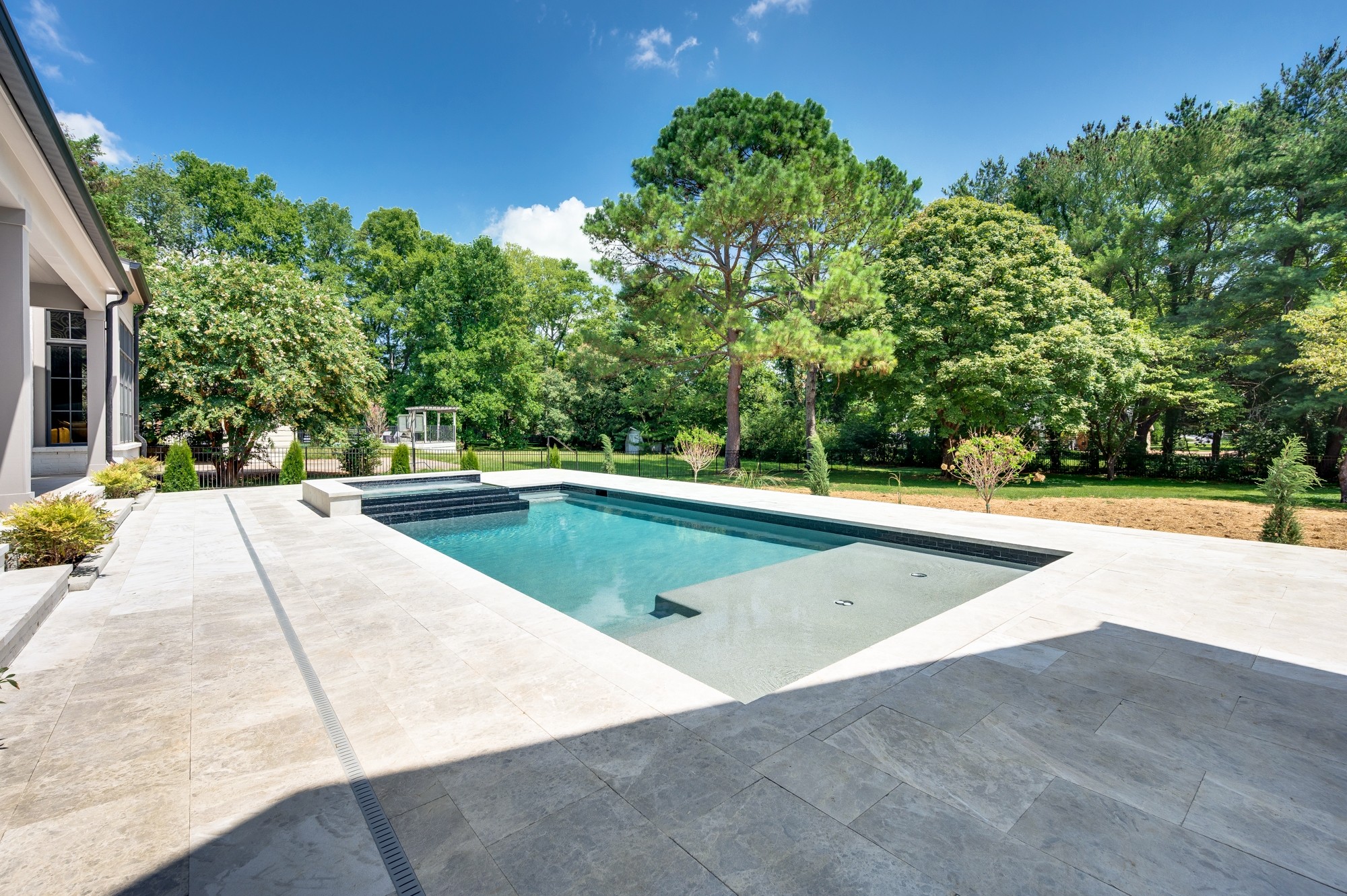1416 Brenthaven Dr