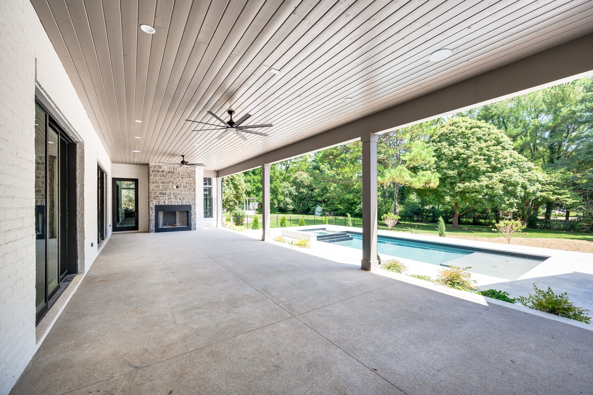 1416 Brenthaven Dr