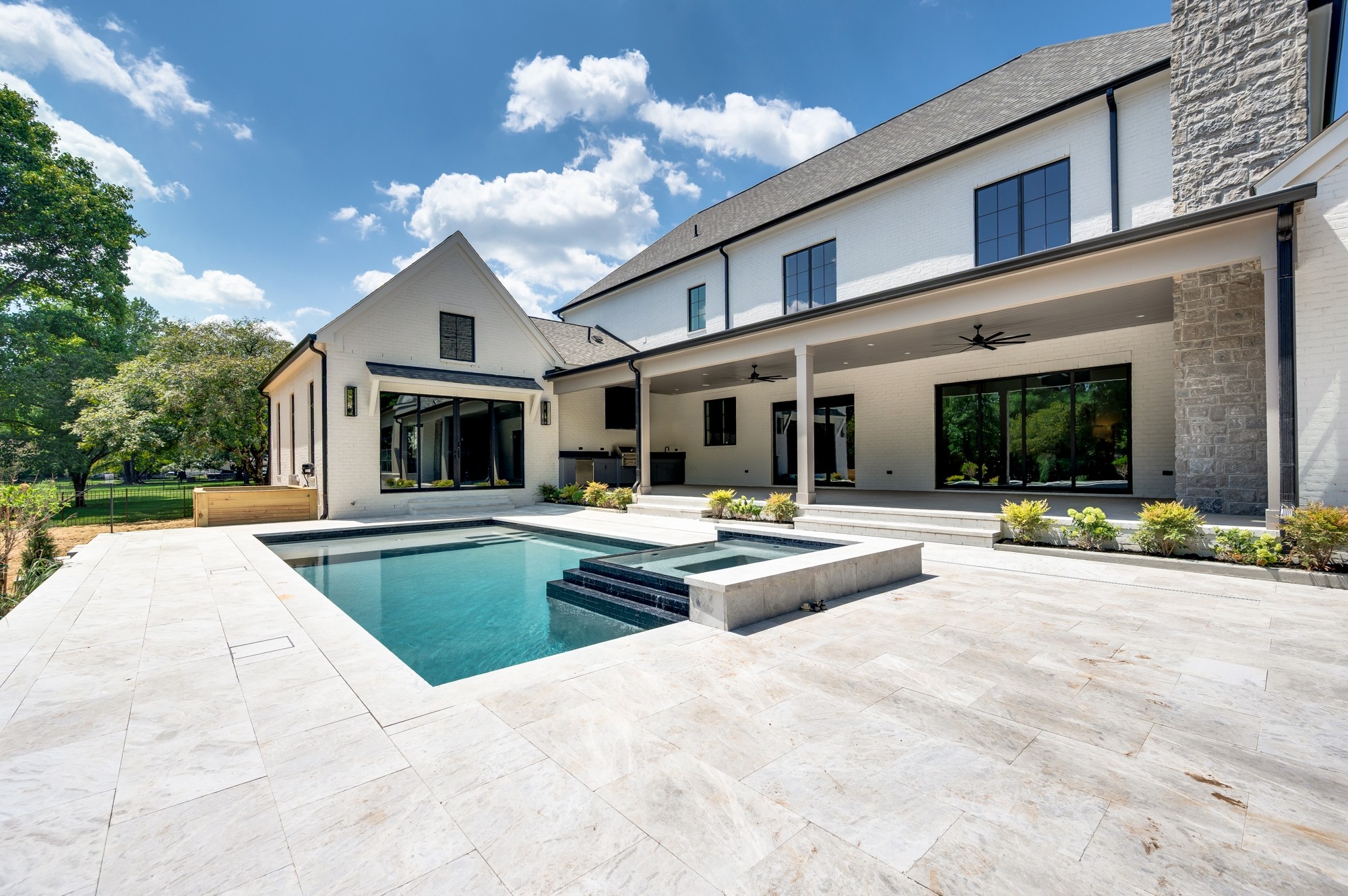 1416 Brenthaven Dr