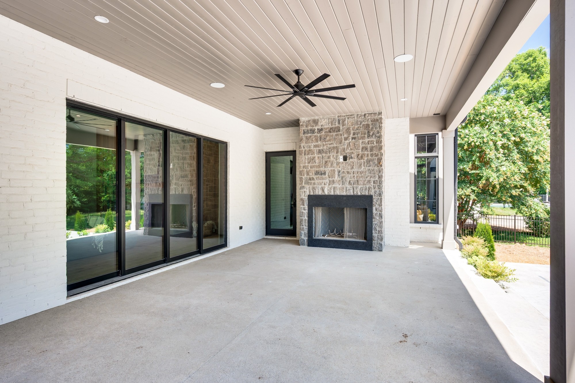 1416 Brenthaven Dr