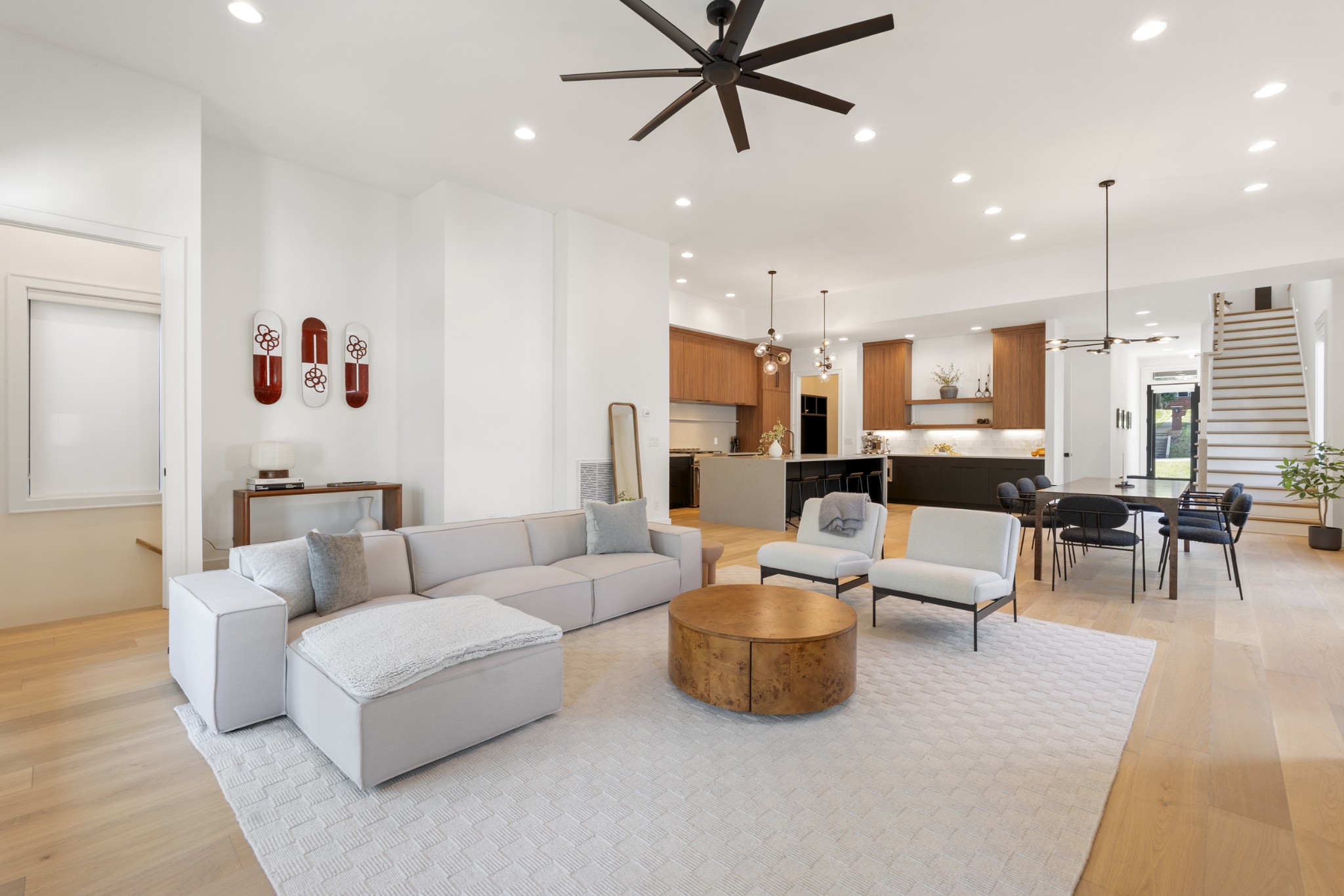 826 Kirkwood Ave Unit: B