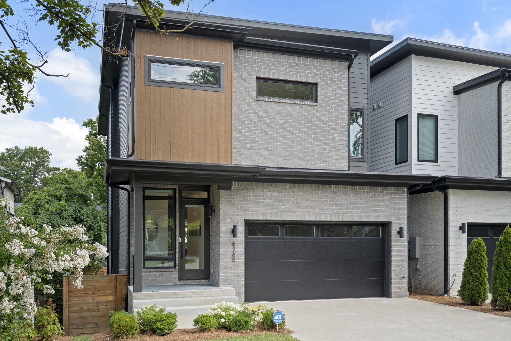 826 Kirkwood Ave Unit: B