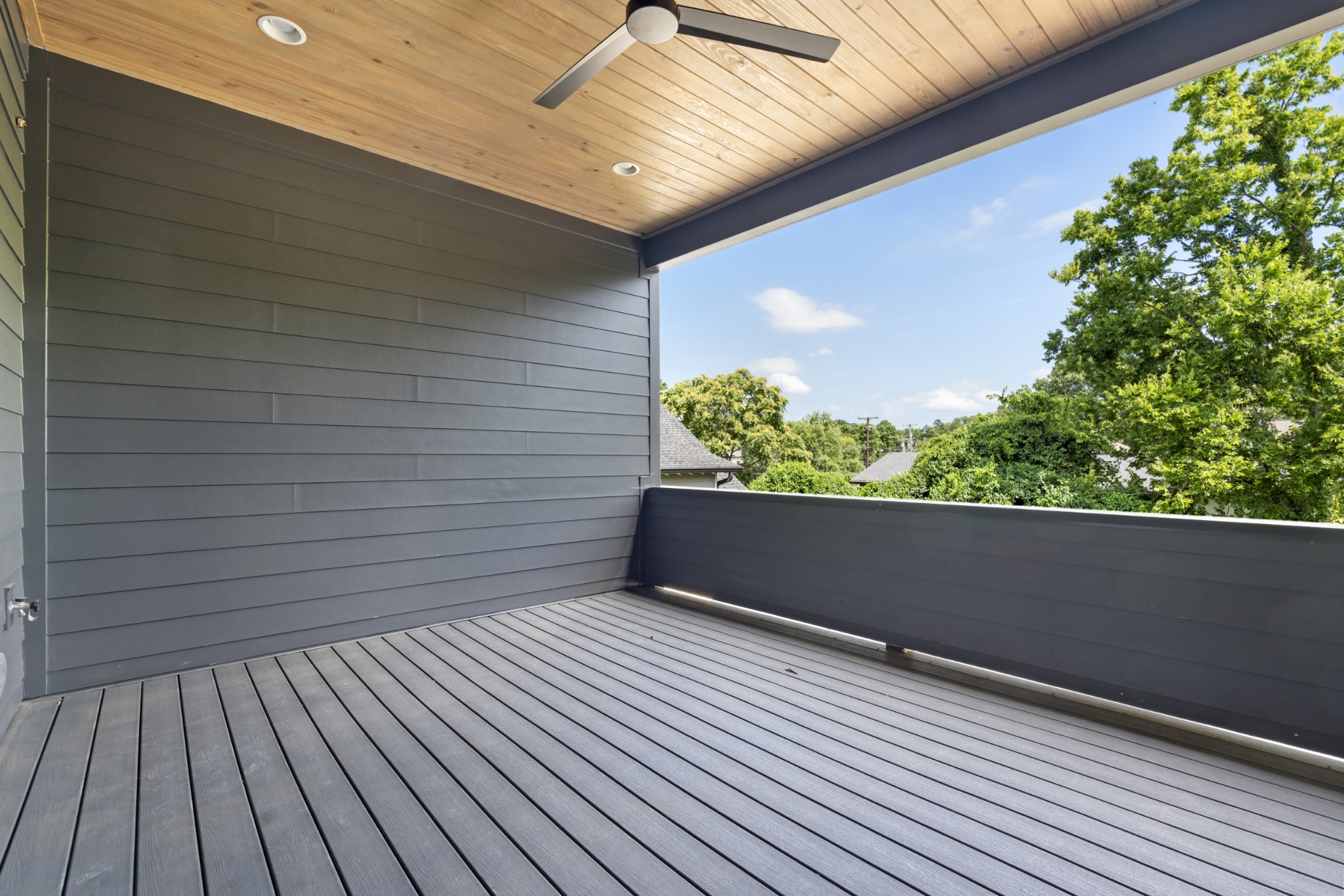 826 Kirkwood Ave Unit: B