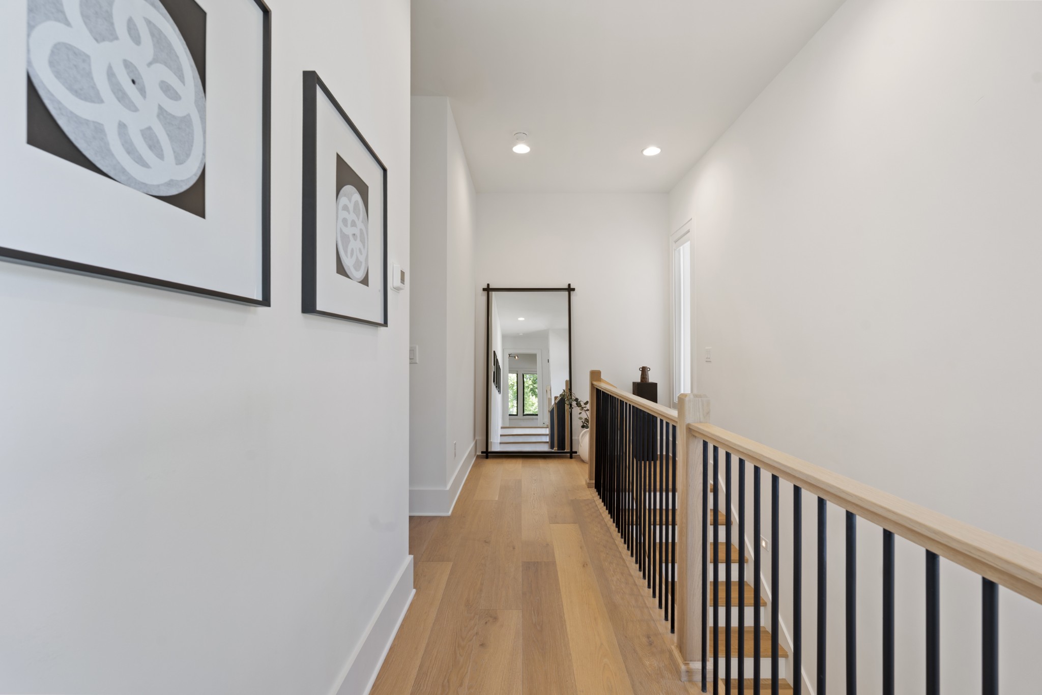 826 Kirkwood Ave Unit: B