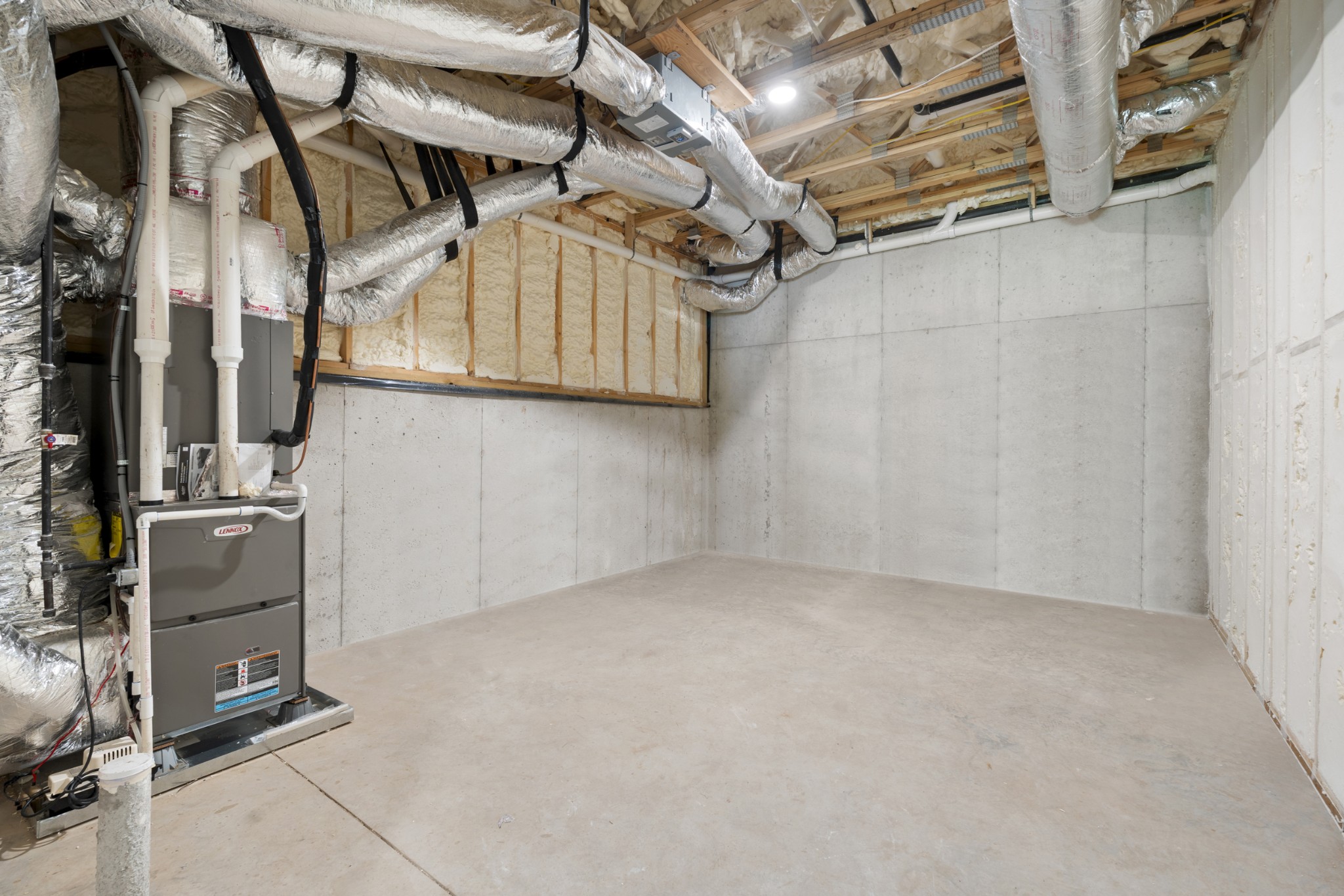 826 Kirkwood Ave Unit: B