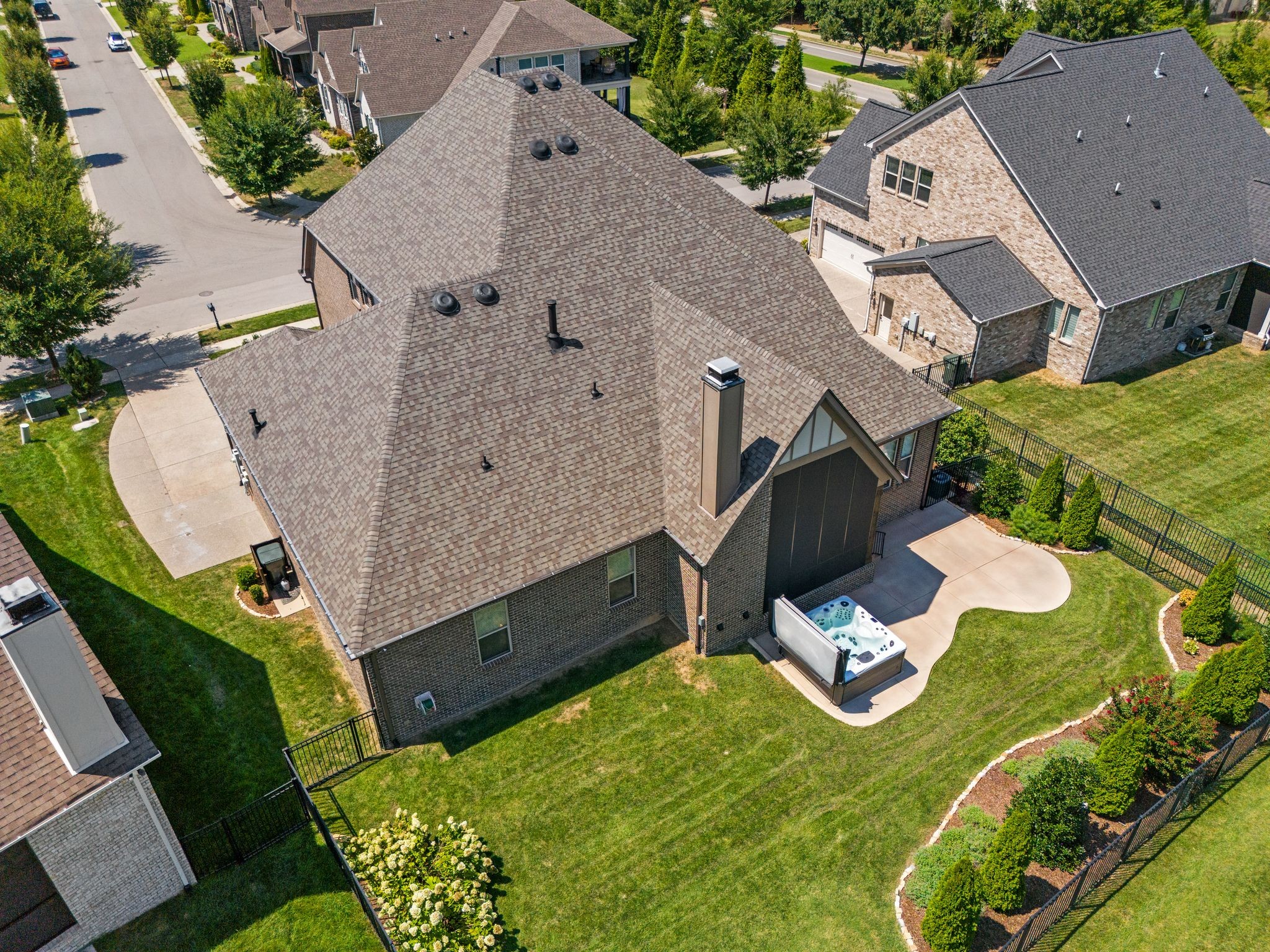 2004 Belsford Dr