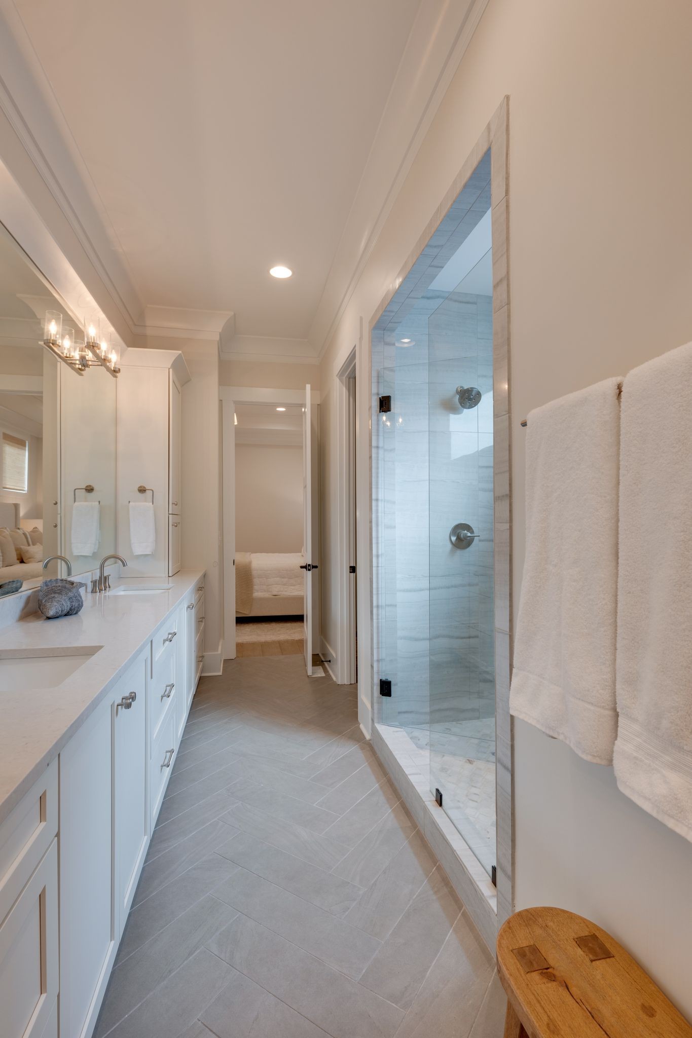 3066 Long Branch Cir