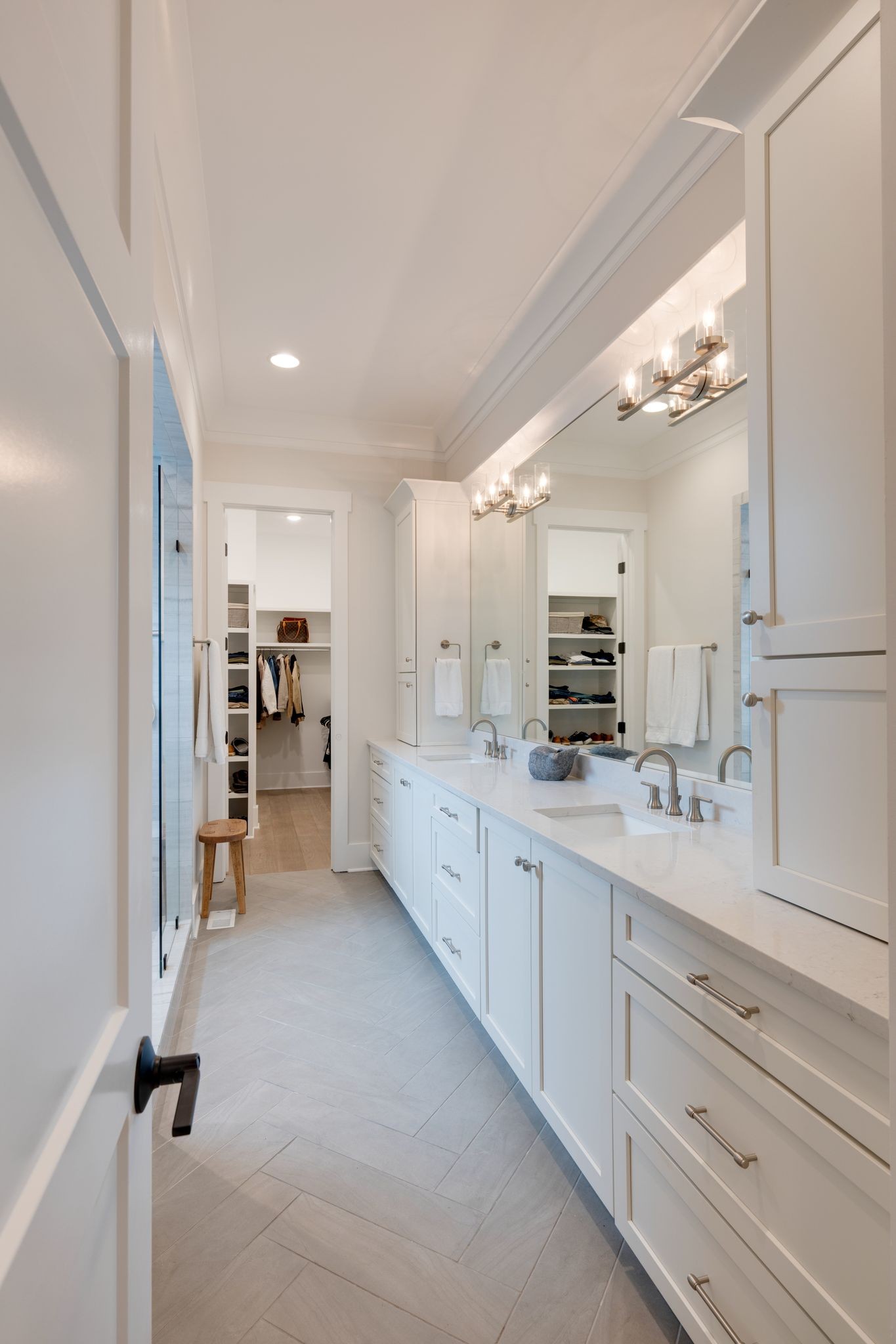 3066 Long Branch Cir