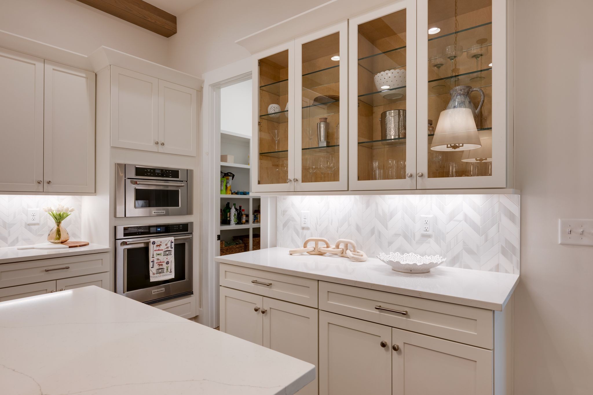 3066 Long Branch Cir