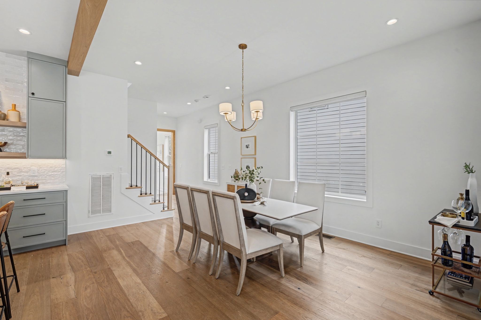 6412A Premier Dr
