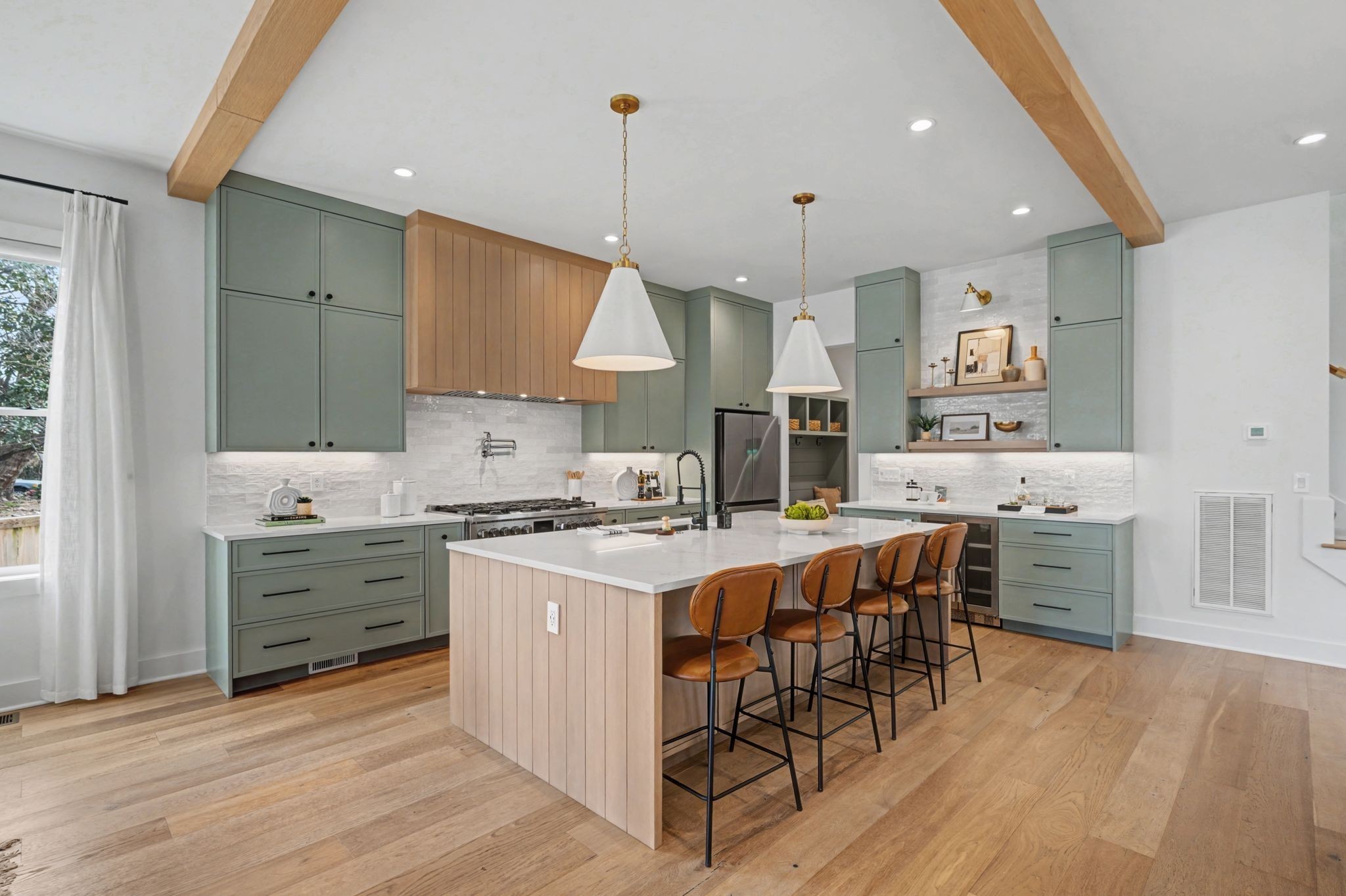 6412A Premier Dr