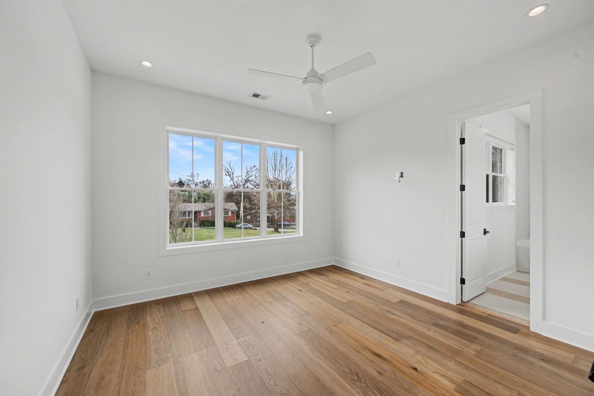 6412A Premier Dr