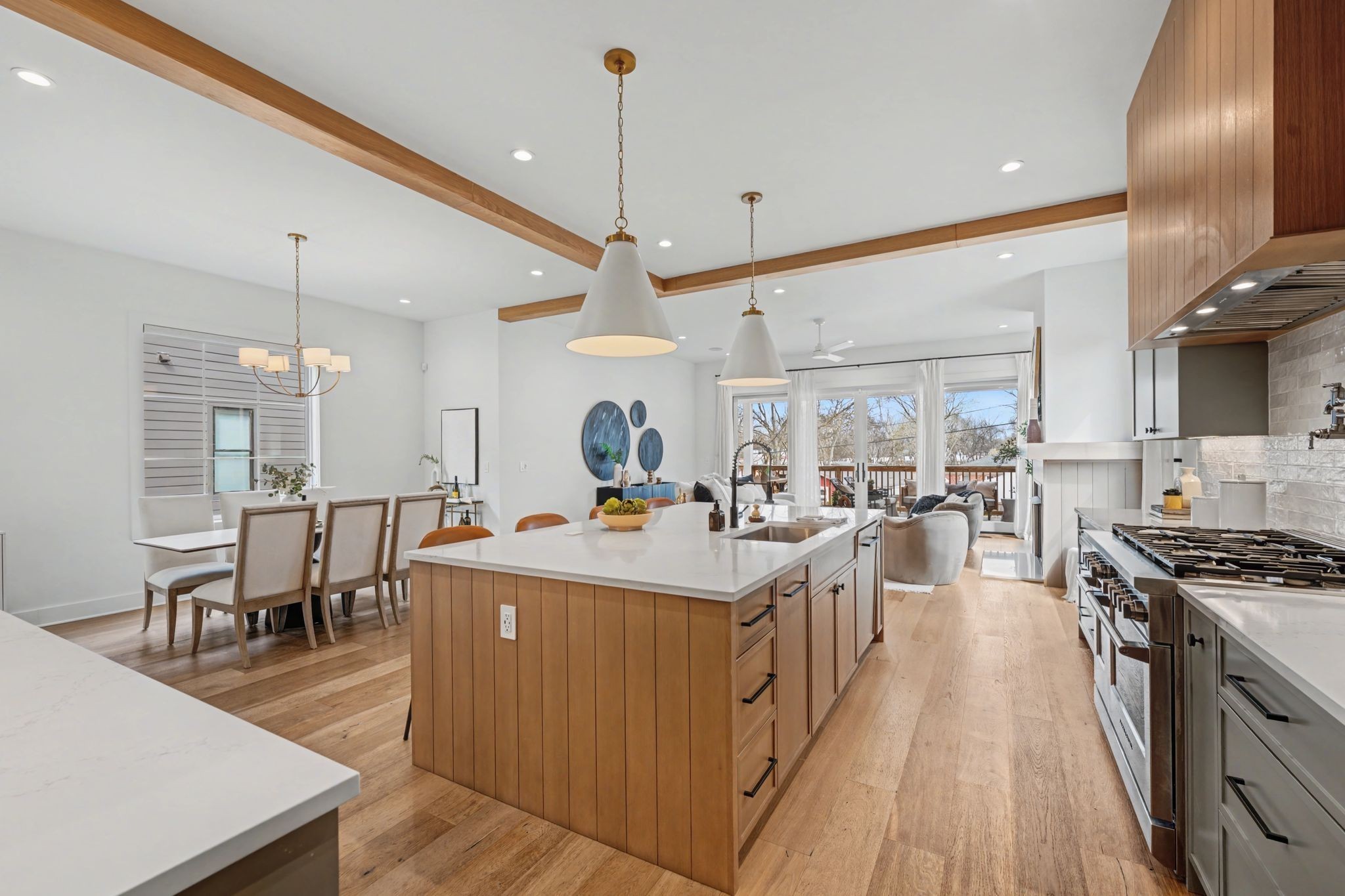 6412A Premier Dr