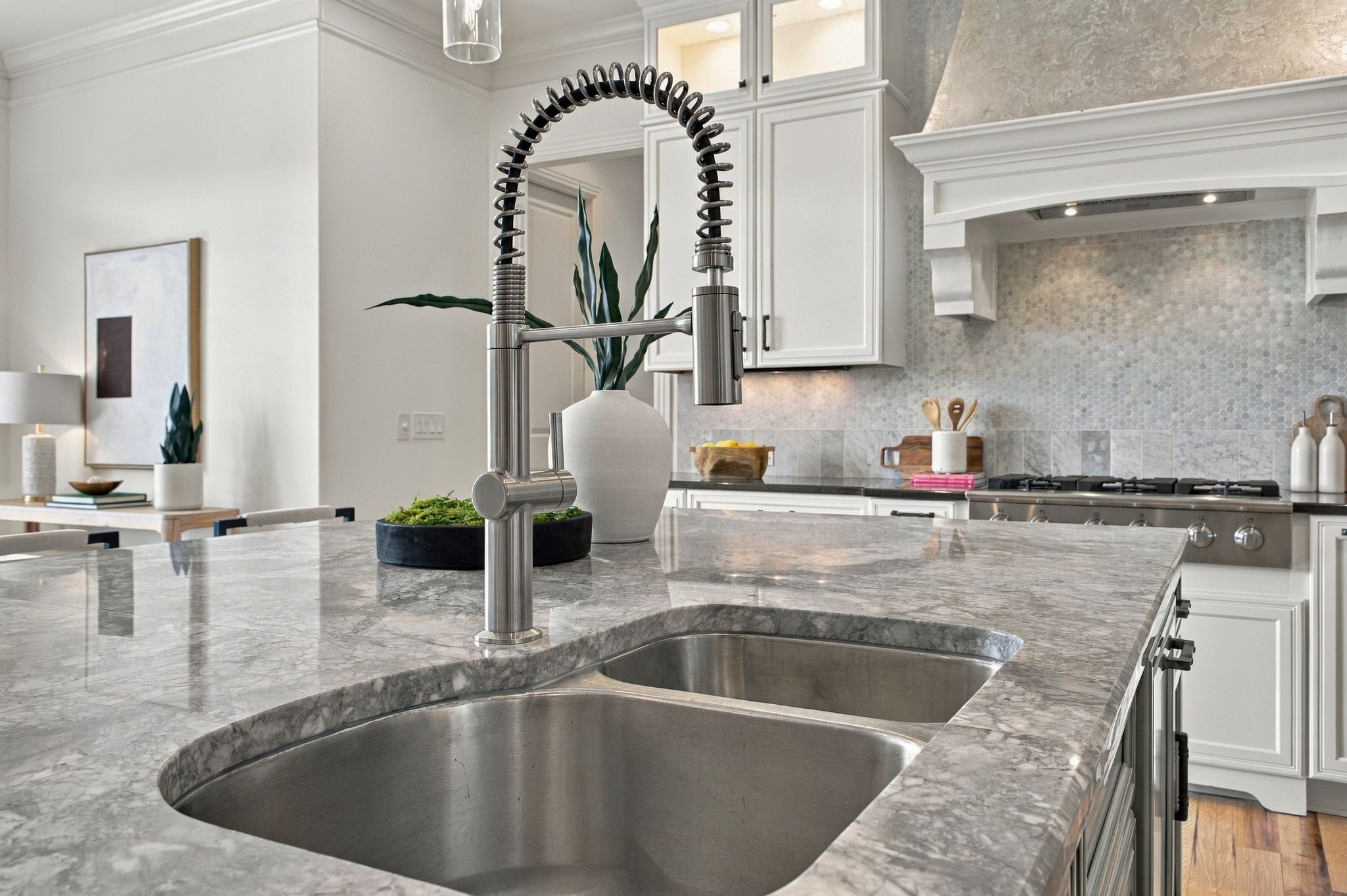 4436 Ivan Creek Dr