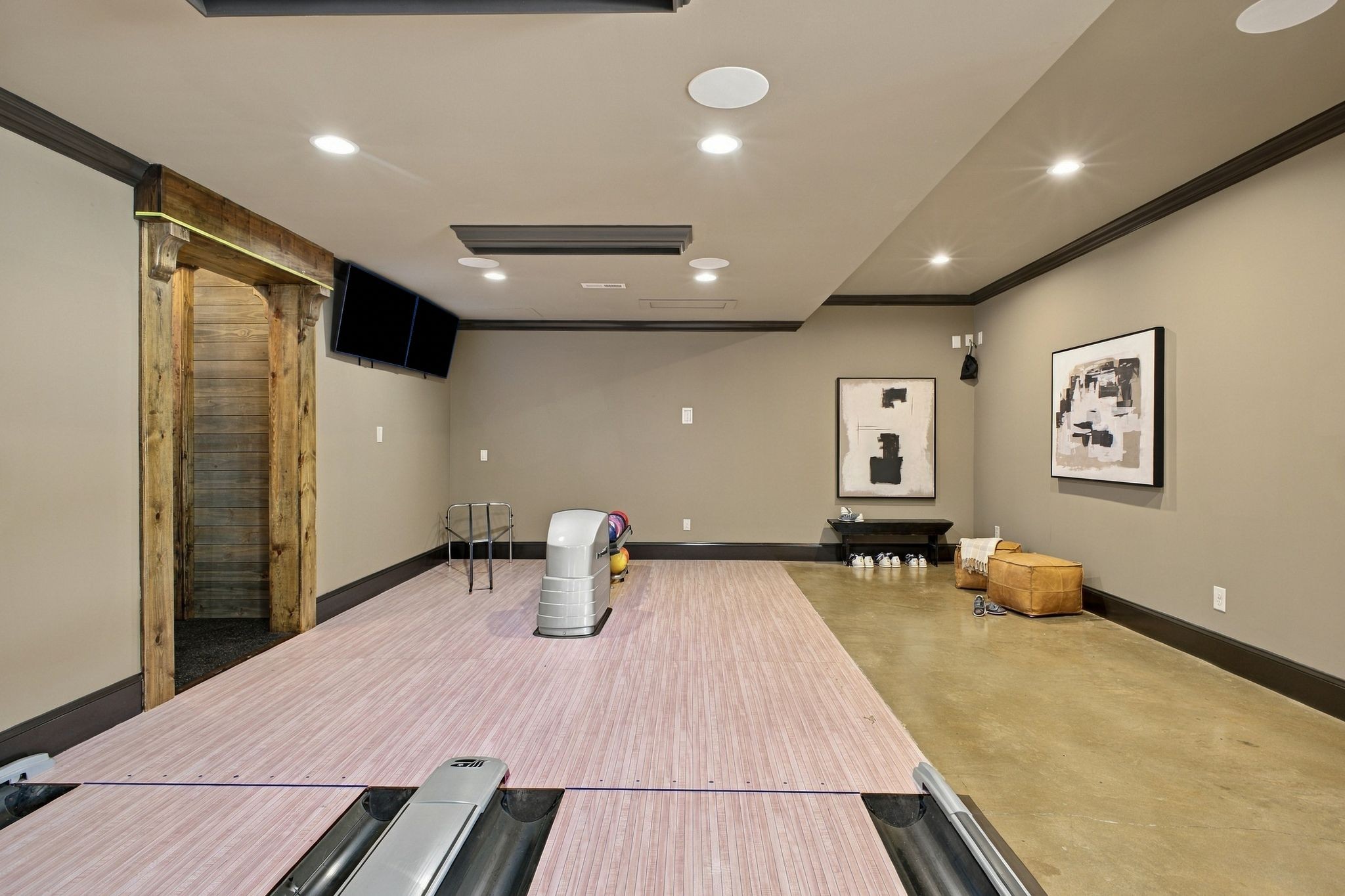 4436 Ivan Creek Dr