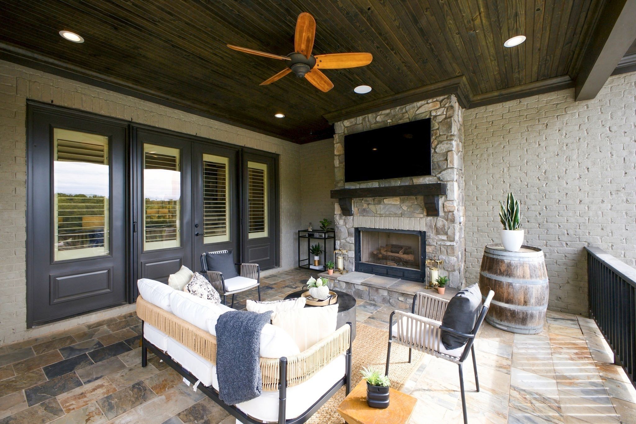 4436 Ivan Creek Dr