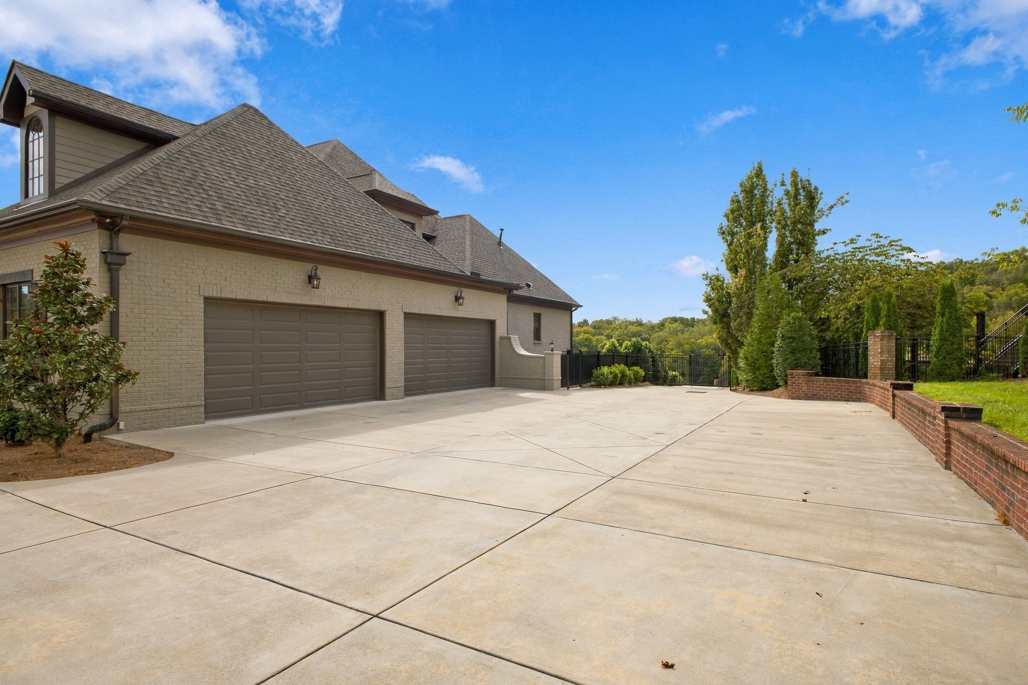 4436 Ivan Creek Dr