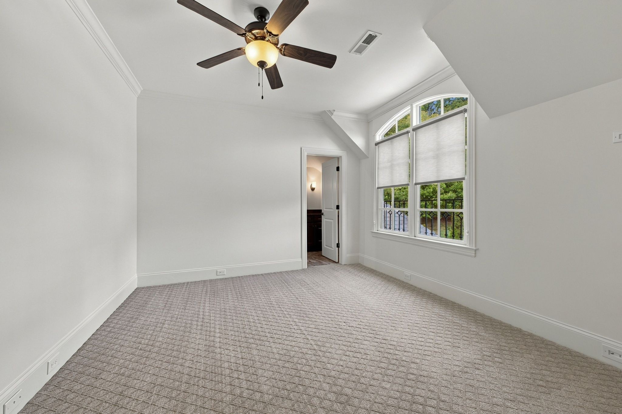 4436 Ivan Creek Dr