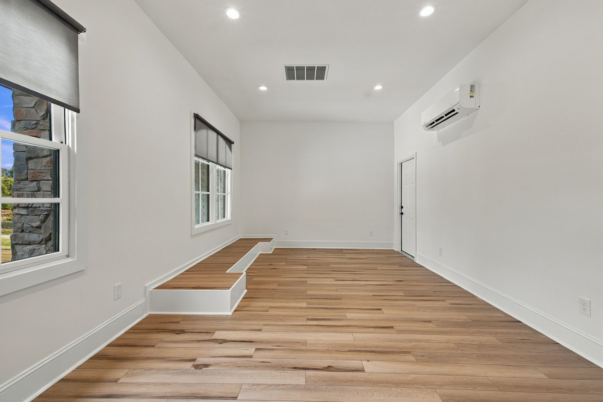 4436 Ivan Creek Dr