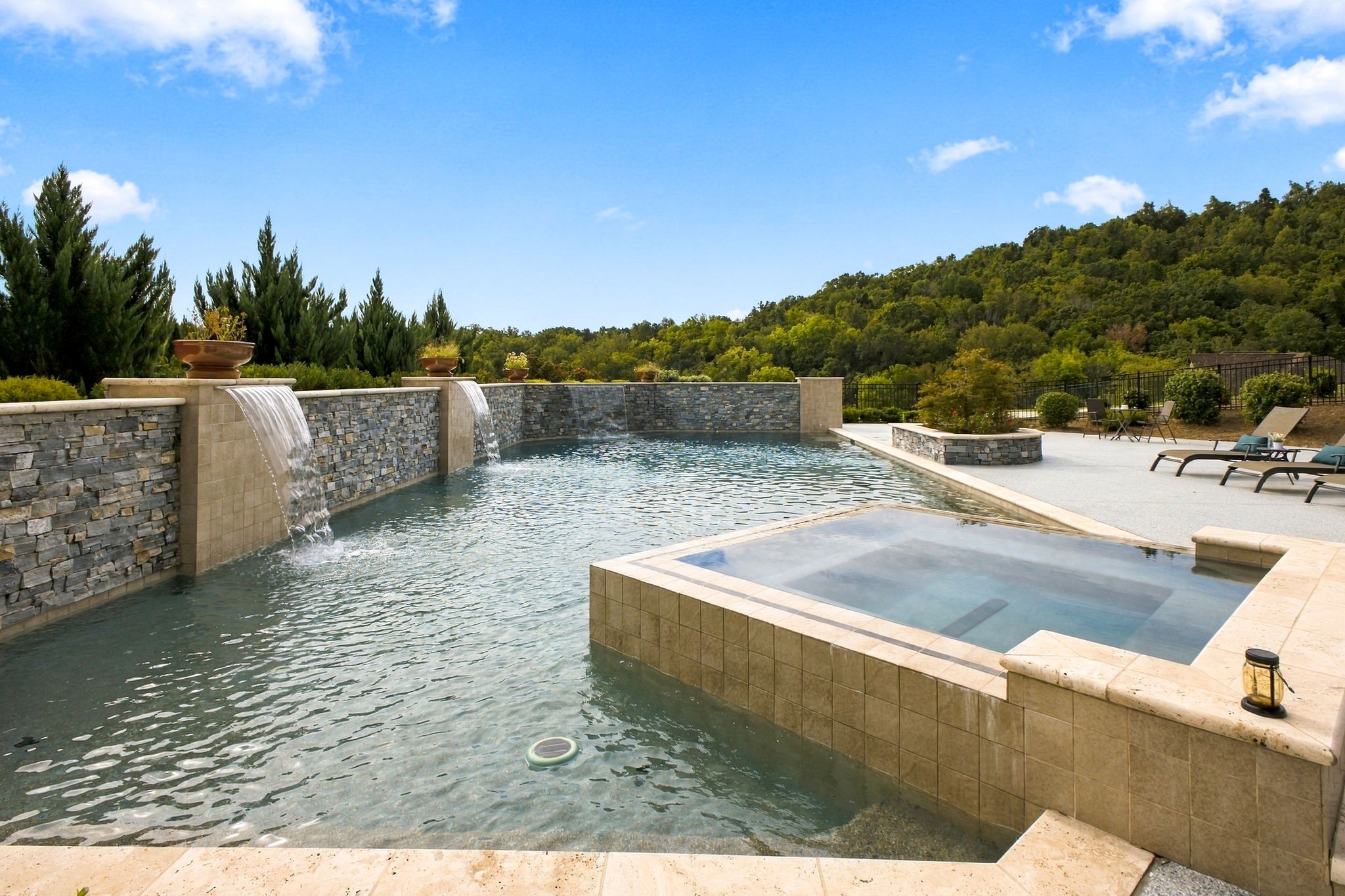 4436 Ivan Creek Dr
