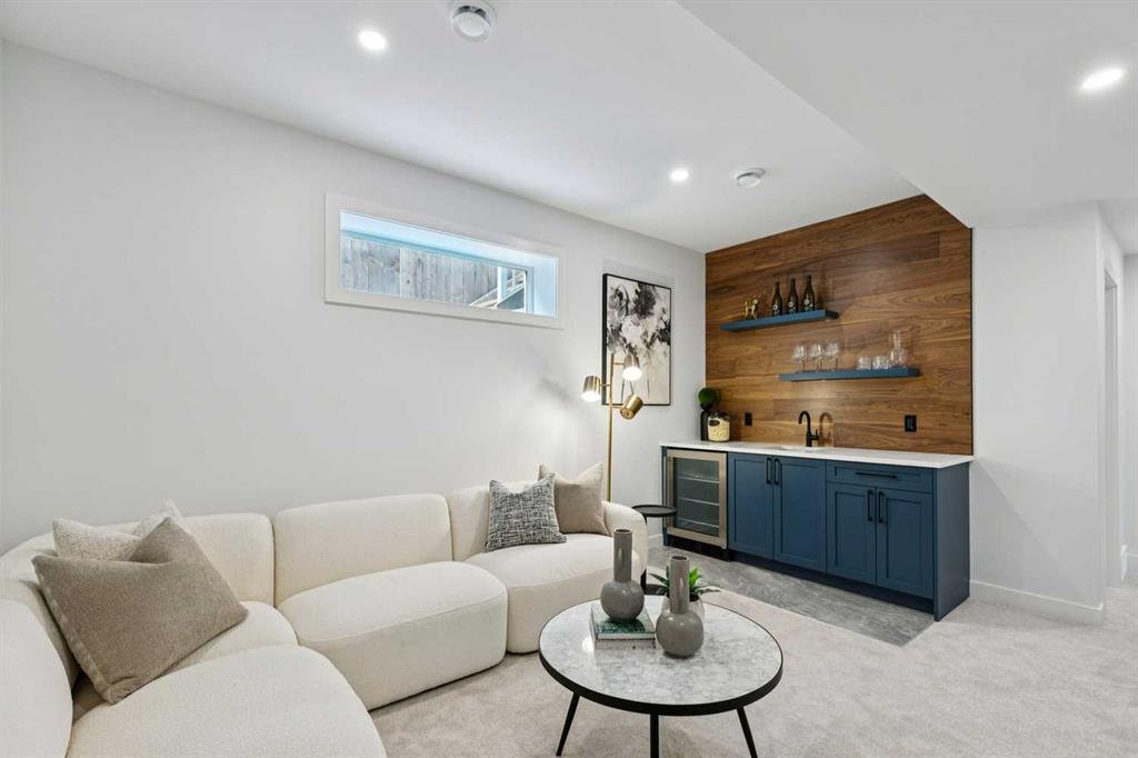 440 32 Avenue NW Unit: 3