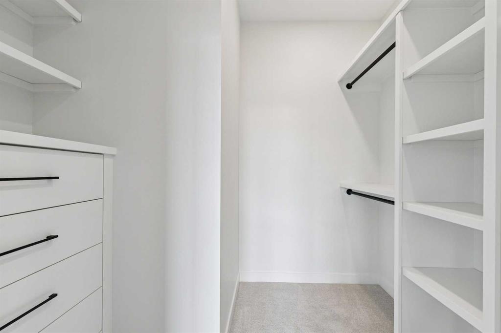 440 32 Avenue NW Unit: 3