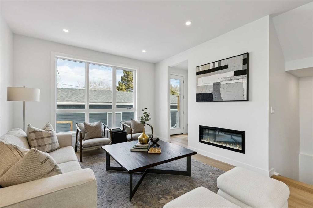 440 32 Avenue NW Unit: 3