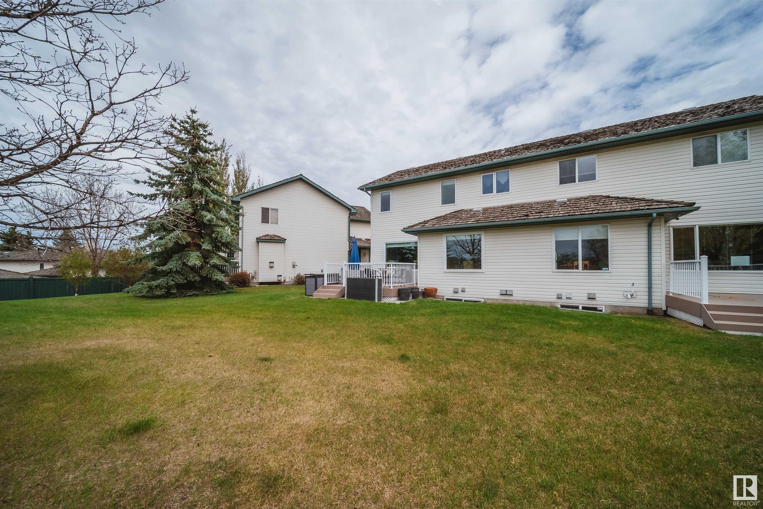 #18 211 BLACKBURN E SW