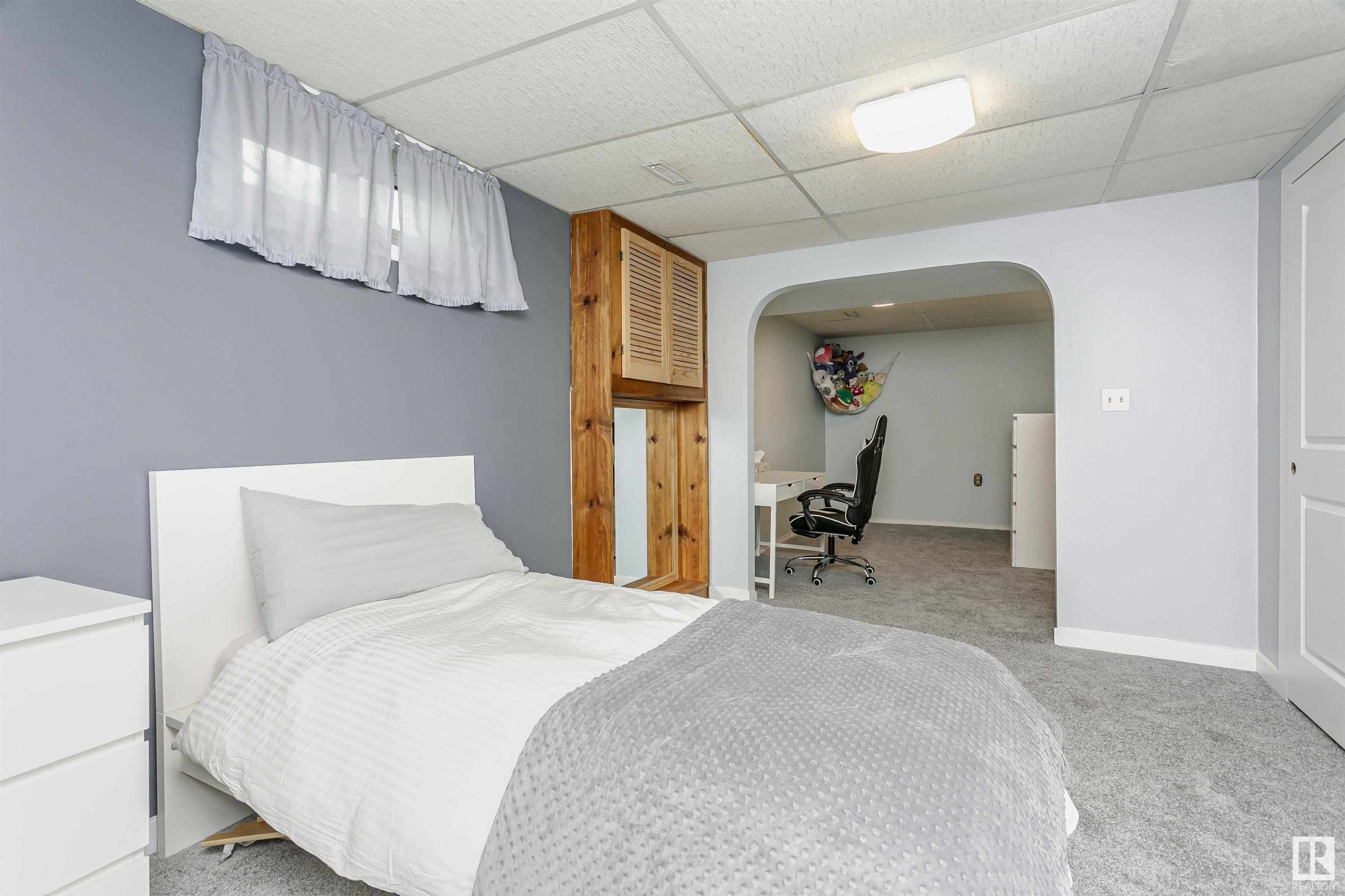 64 WILSON CR