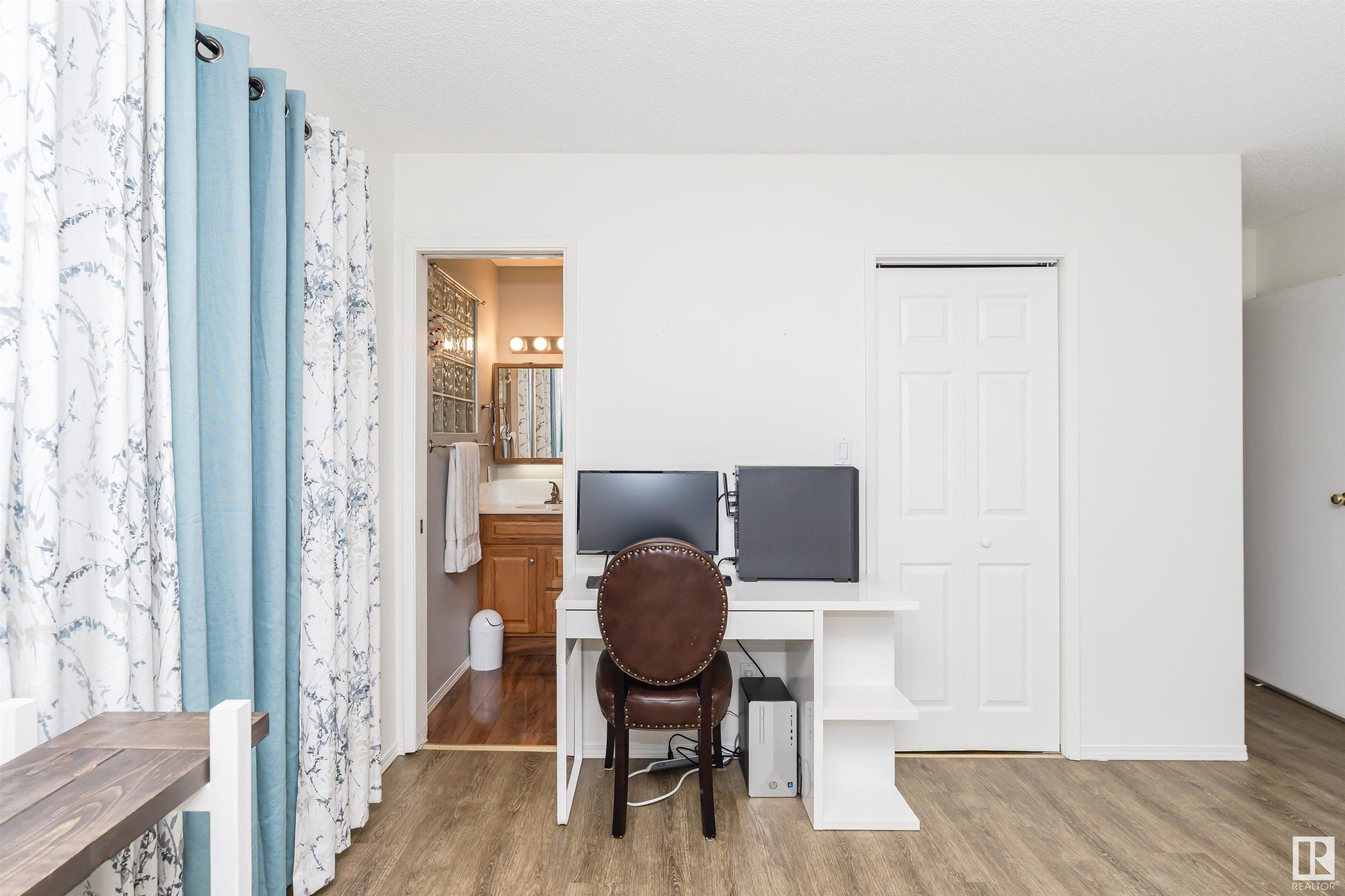 53 STURGEON RD