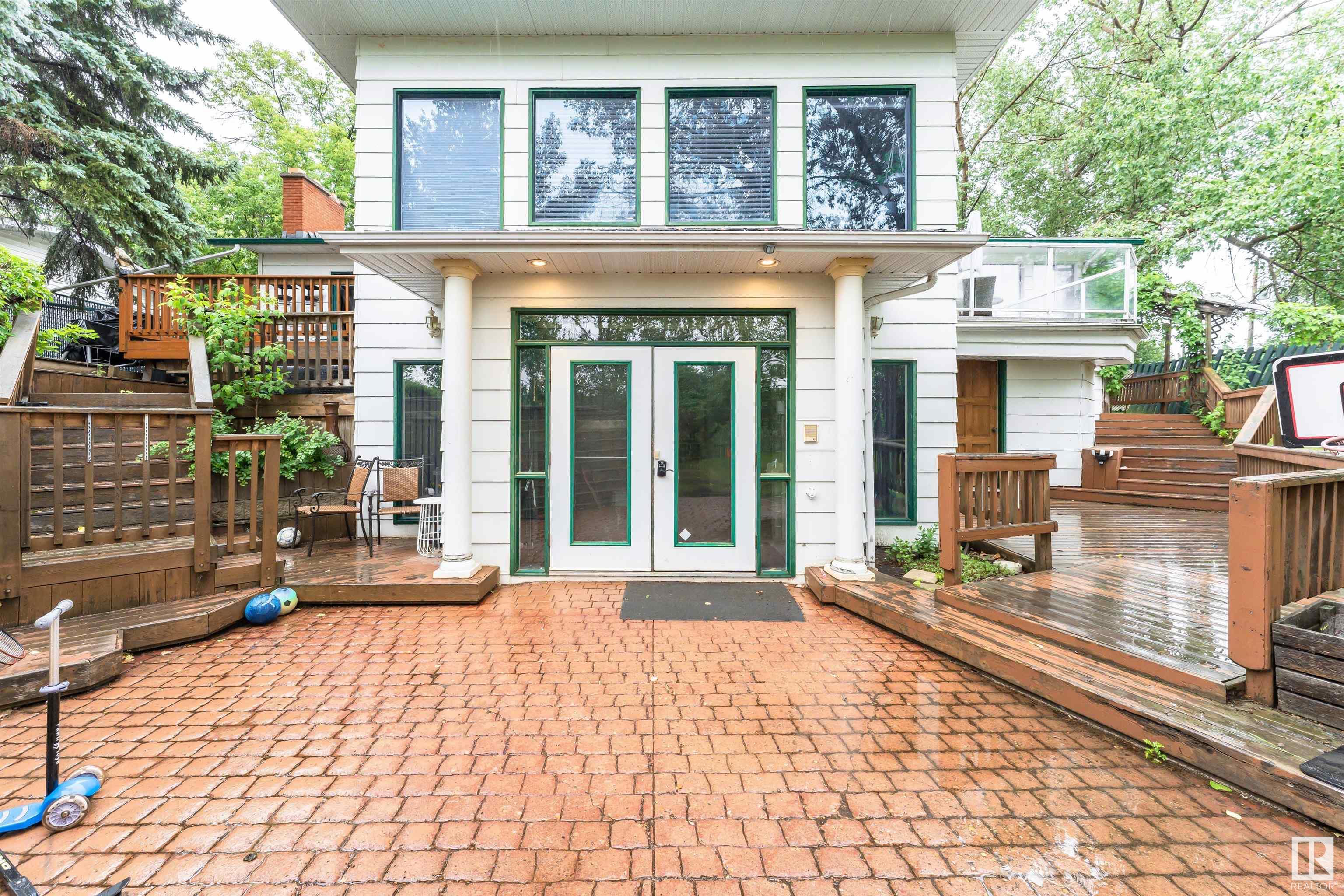 53 STURGEON RD