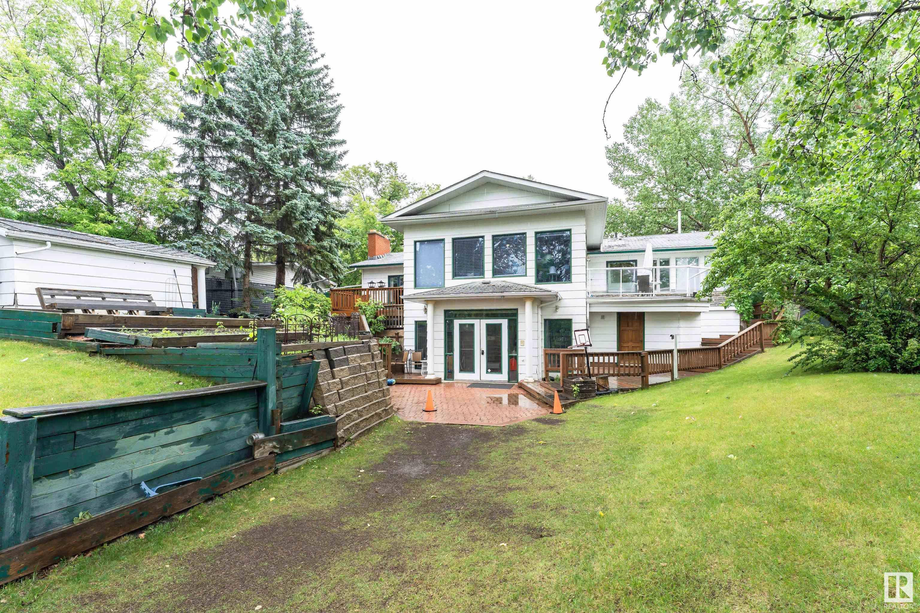 53 STURGEON RD
