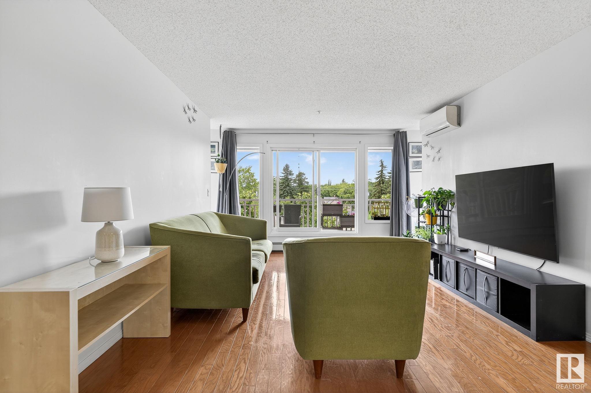 #410 10951 124 ST NW
