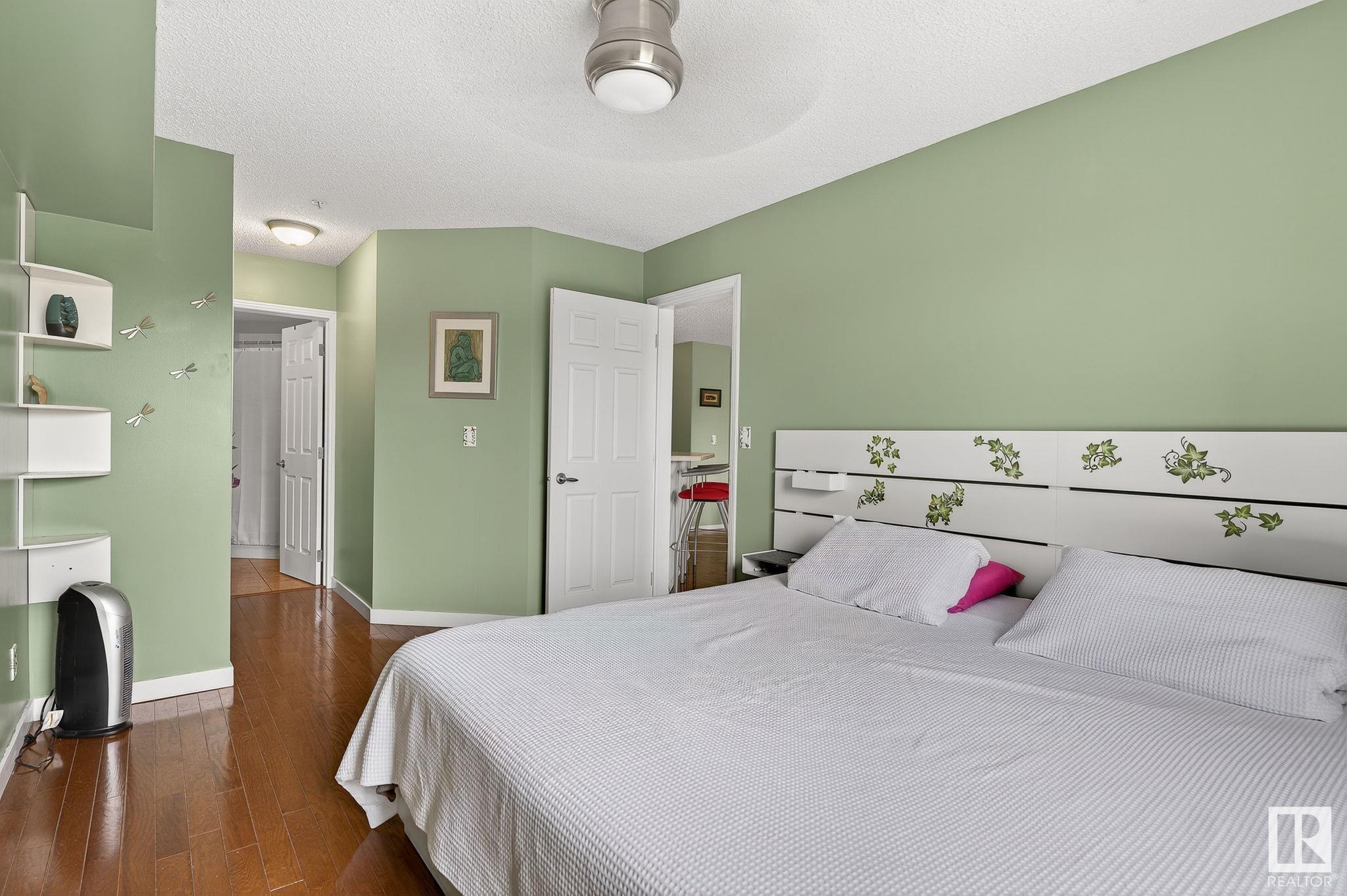 #410 10951 124 ST NW